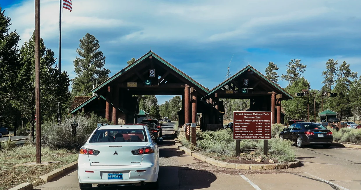 canyon entry.jpg