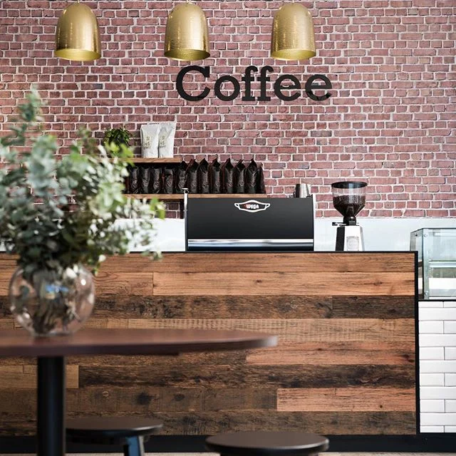 WHISKEEZ
◄ The only thing better than a good coffee is a good space to drink it in. Our reclaimed oak rill counter creating a beautiful centerpiece for this bakehouse. ►
#franciscabinetry