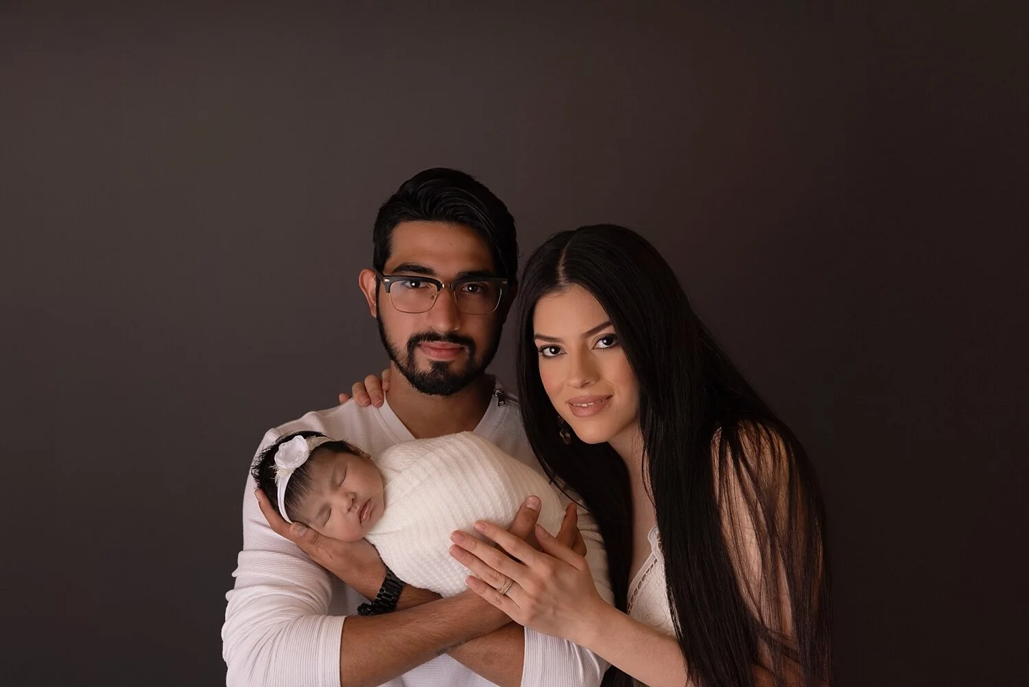 Get the most out of your newborn session by hiring a professional