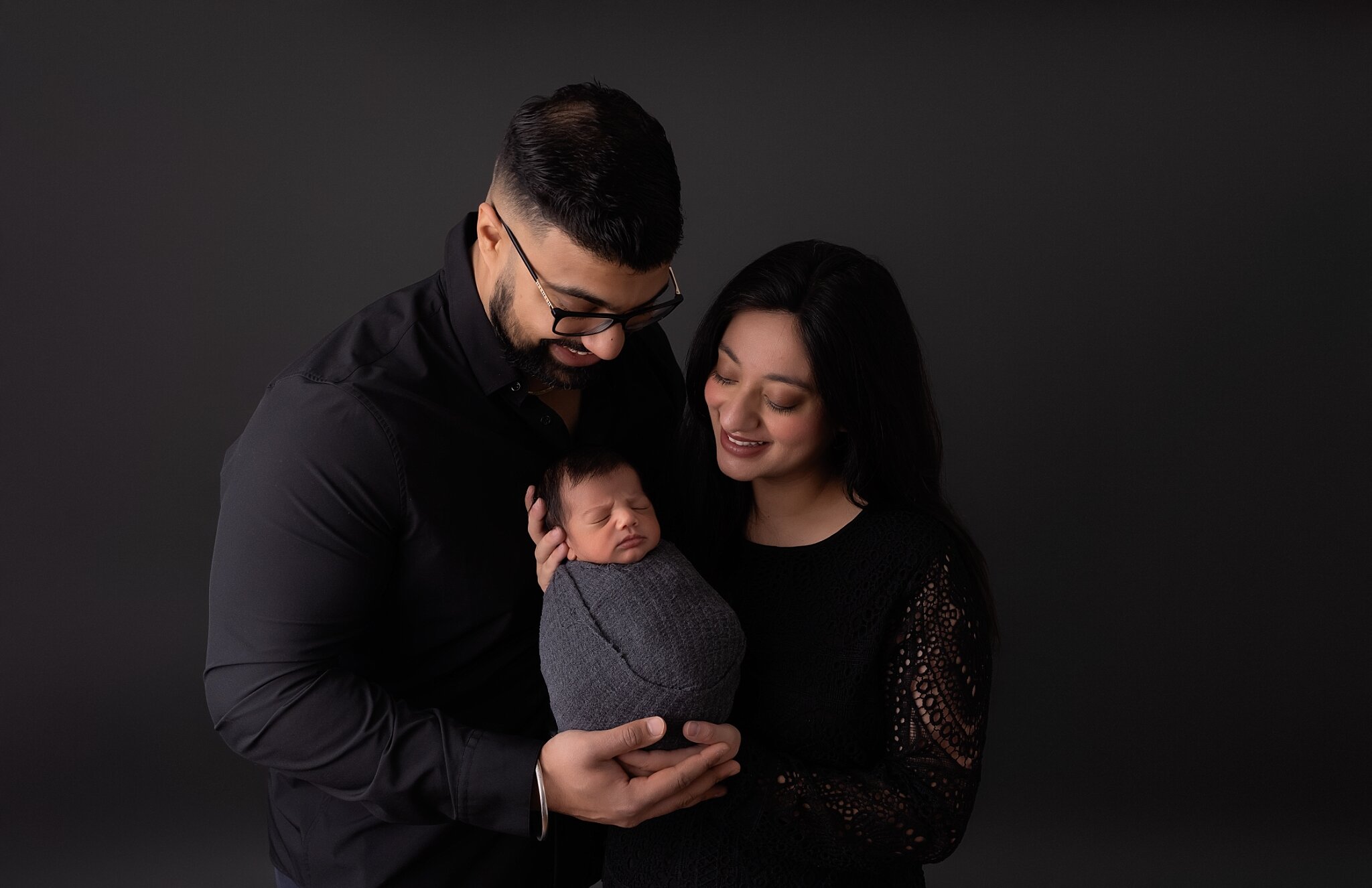 April is almost fully booked! March has 1 last minute open newborn spot left! 
Book a newborn session and receive a FREE Maternity Mini session or Milestone Session! 

Link to book a session or see pricing: https://www.connerjamesphotography.com/book