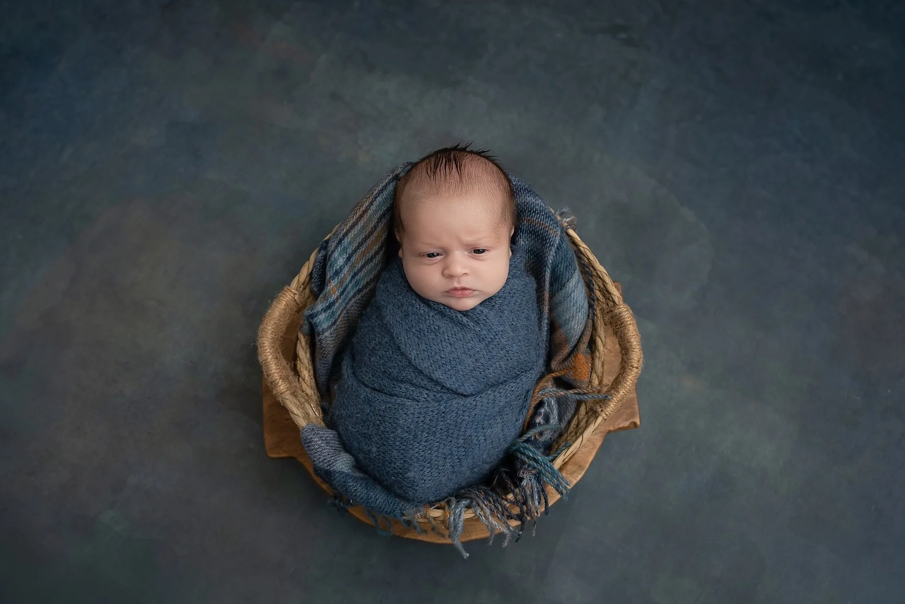 💙 Only 2 Newborn Spots Left for March! 💙

Those sleepy, snuggly, curled-up days go by so fast&hellip; and once they&rsquo;re gone, they&rsquo;re gone.

If you're expecting in March, now is the time to secure your session 🤍

✨ Book a Full Newborn S