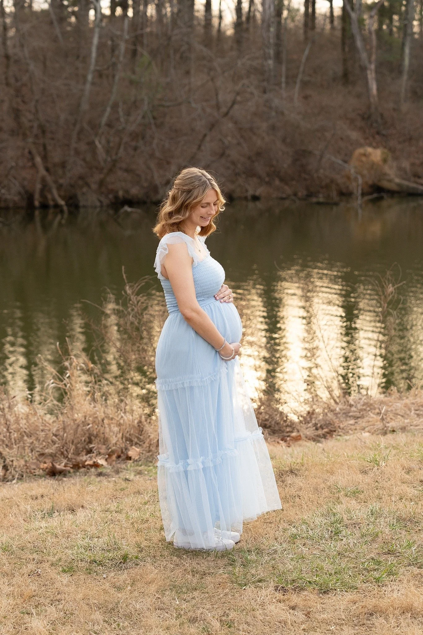 ✨ The little details you never want to forget ✨

Tiny toes.
Soft lashes.
Milk-drunk lips.
Those brand new expressions. 🤍

Lifestyle newborn sessions focus on simplicity &mdash; clean backdrops, soft textures, and all the beautiful little features th