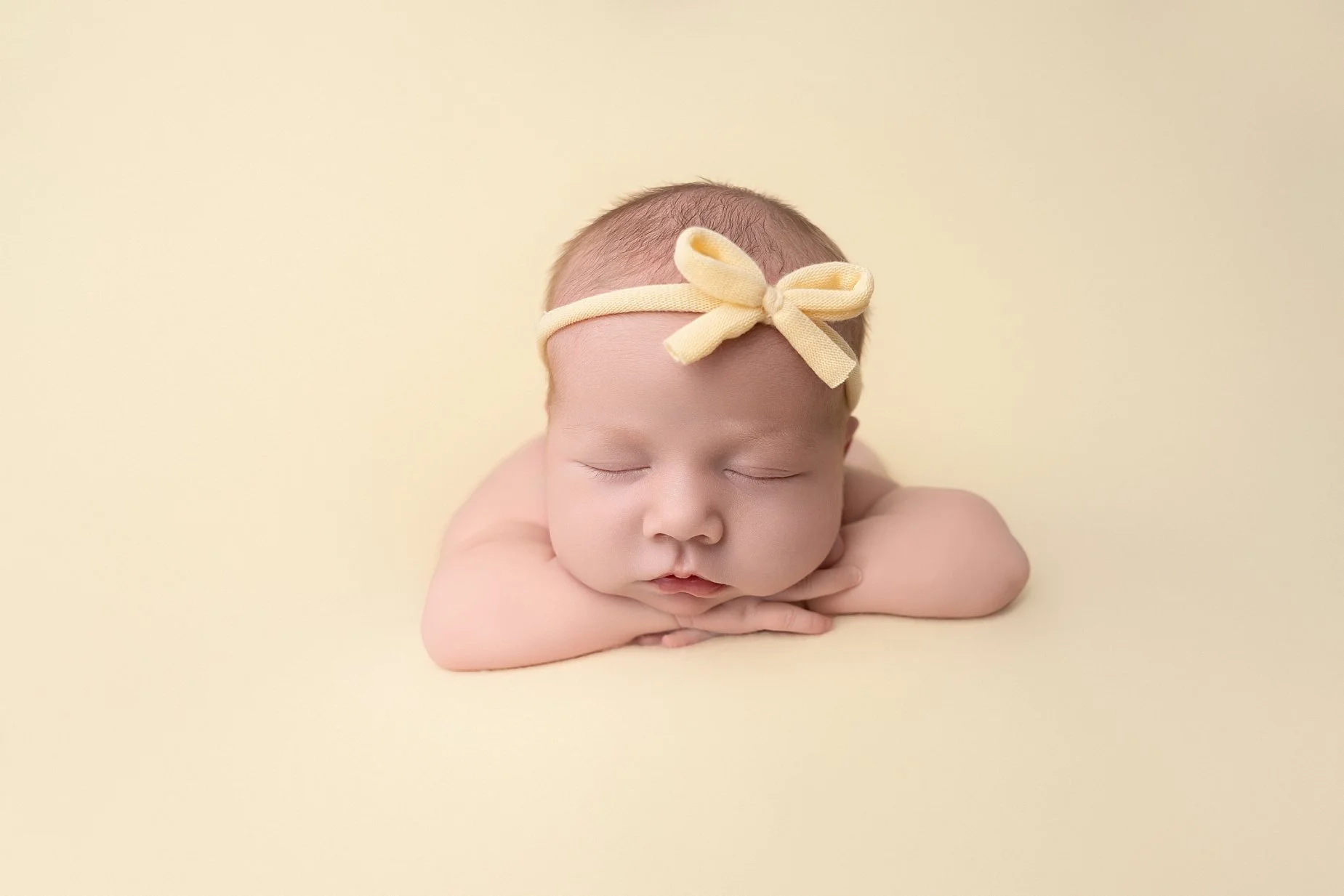 This sweet baby girl was absolutely perfect during her newborn session, and I loved capturing every precious detail for her family to remember forever. 💛

If you're expecting, now is the perfect time to reserve your session. Newborn sessions are bes