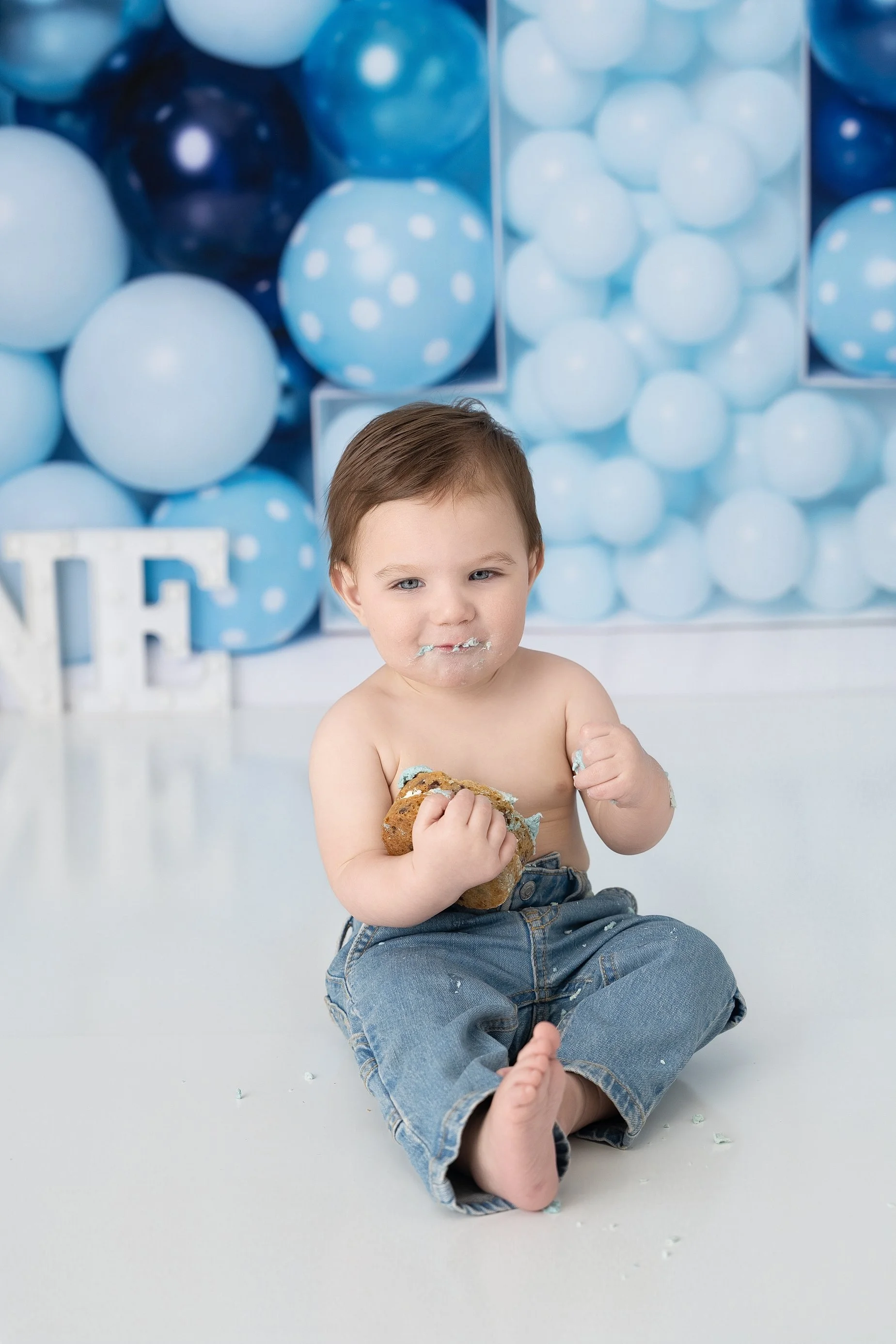 Beau’s First Birthday Cake Smash Session | Edwardsville &amp; Glen Carbon Cake Smash Photographer