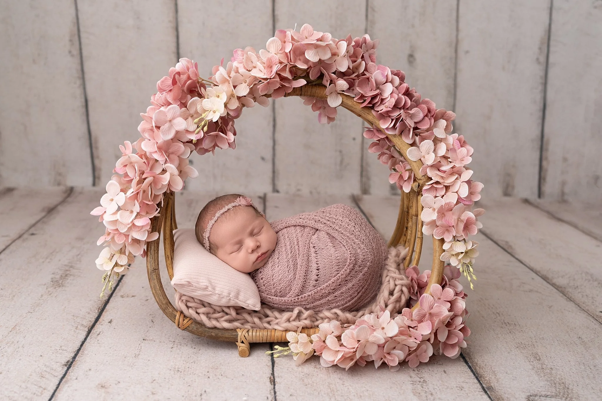edwardsville-newborn-photographer-pink-floral-ring-newborn.jpg