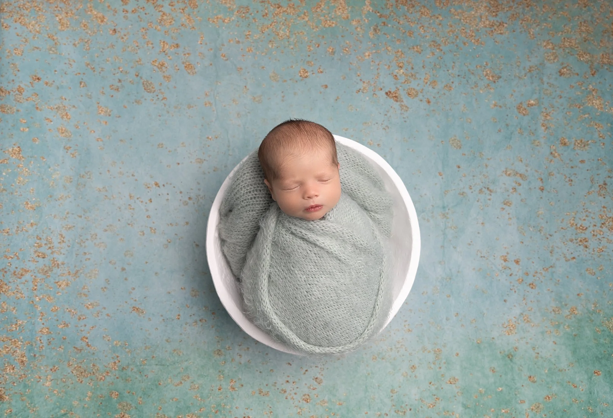 The tiniest moments become the biggest memories. 🤍

Those first sleepy days are here and gone before you know it. Preserve every little detail with timeless newborn portraits you'll cherish forever.

✨ Newborn sessions are best photographed within t
