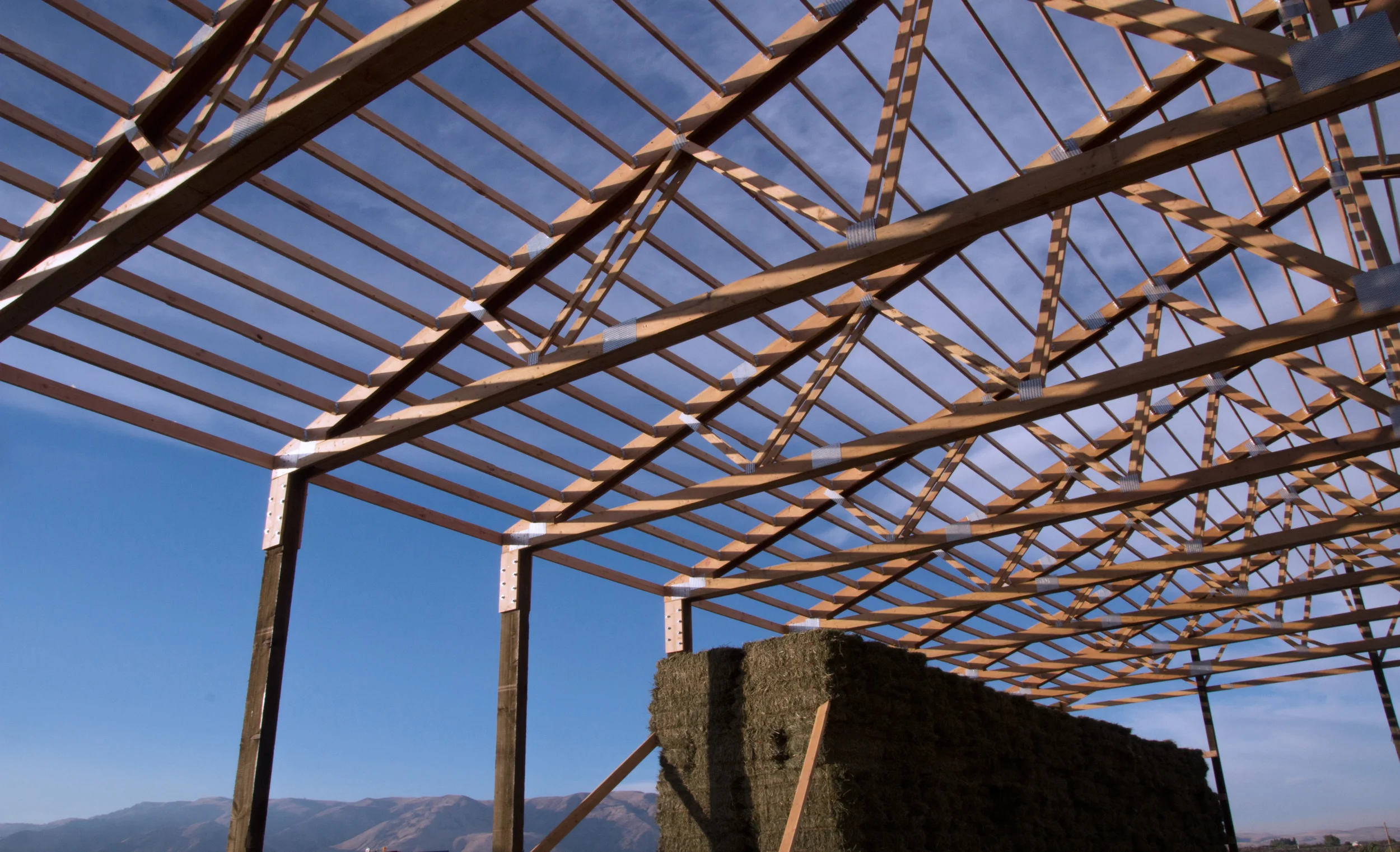 barn_building_2.jpg