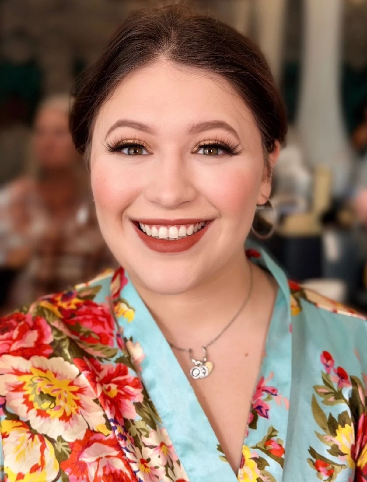 Effortless beauty, elevated ✨
Soft glam that enhances, never overpowers.

.
.
.
.
.
.
.
.
.
.
#houstonmua #softglam #houstonmakeupartist #makeuplooks #houstonbridalmua