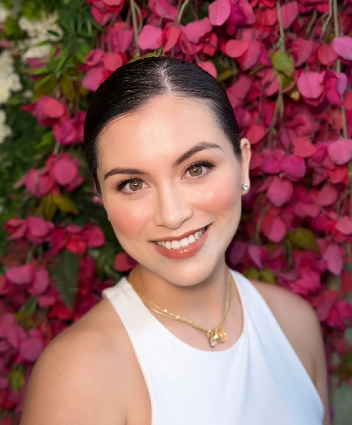 My beautiful friend @prettyishbyerika of over a decade agreed to be my model for a @danessamyricksbeauty makeup course at @themuaproject ✨ Instructor @perfectedbypepper taught us how to achieve the perfect dewy skin, softly smoked-out eyeshadow, and 