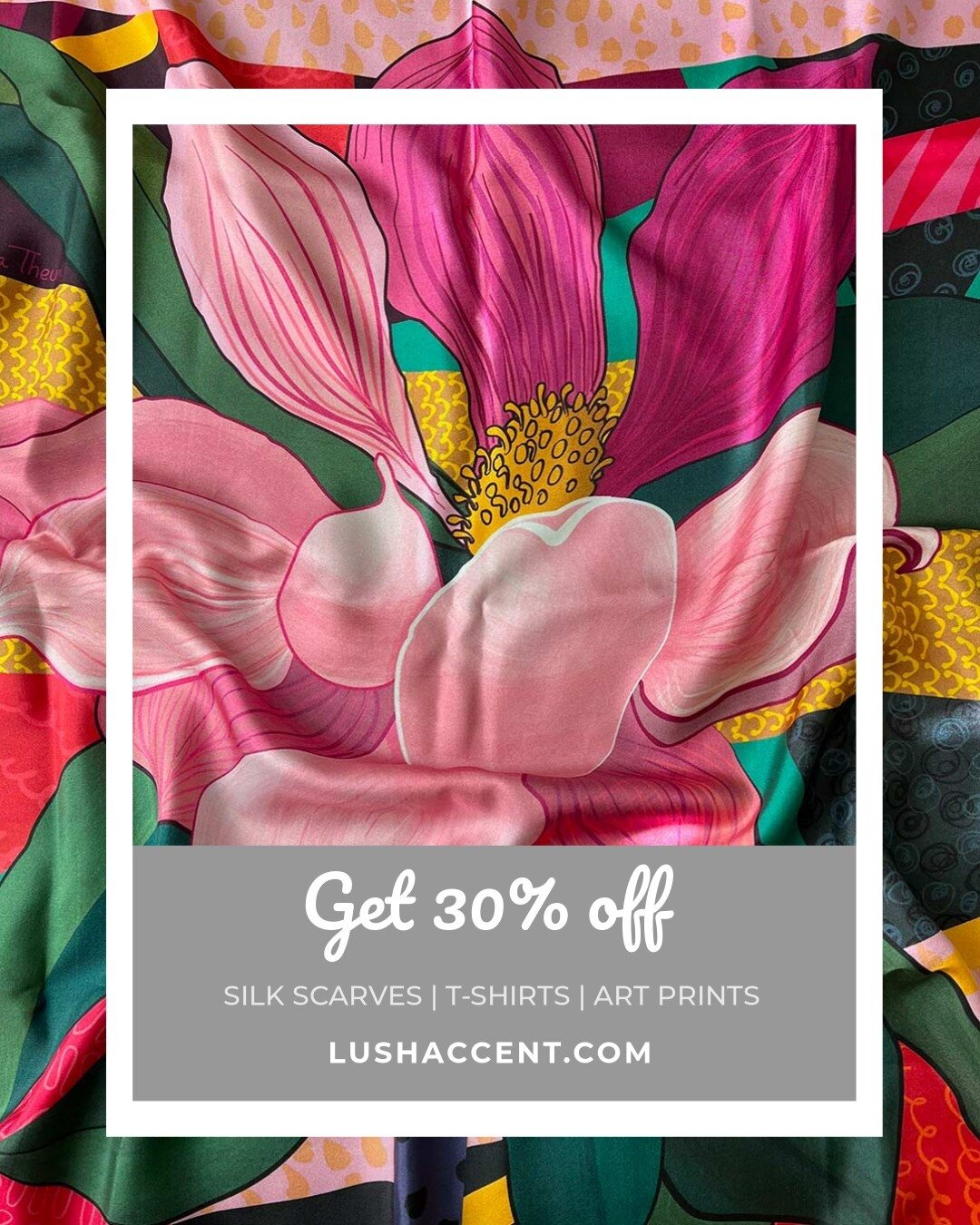 Indulge in the luxuriousness of this exquisite silk scarf adorned with a stunning magnolia blossom. Wrap yourself in elegance and treat yourself to a touch of luxury. Now take 30%, automatically applied at checkout.🧣 This scarf is holiday-ready!

Di