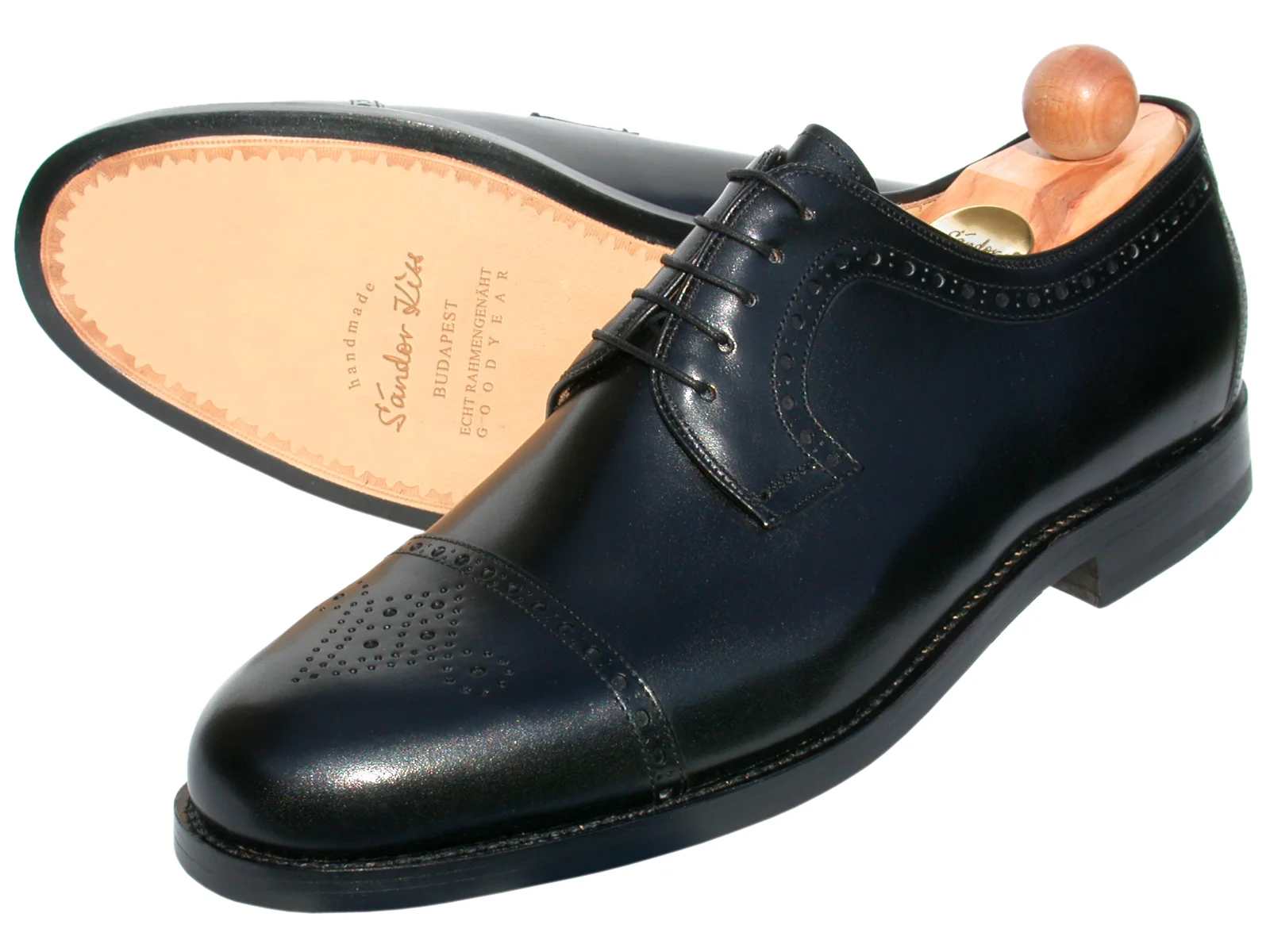 Semi-Brogue Boxcalf schwarz