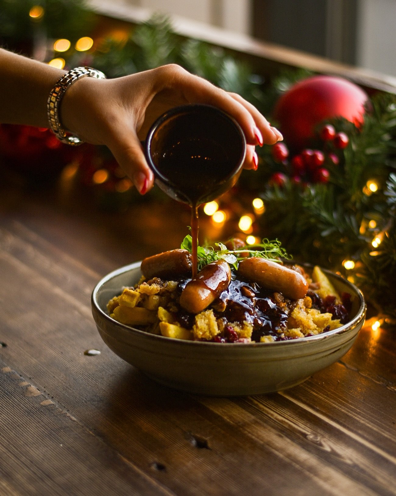 Fabulously Flavourful Festive Fries. 🎄
Available all throughout December!