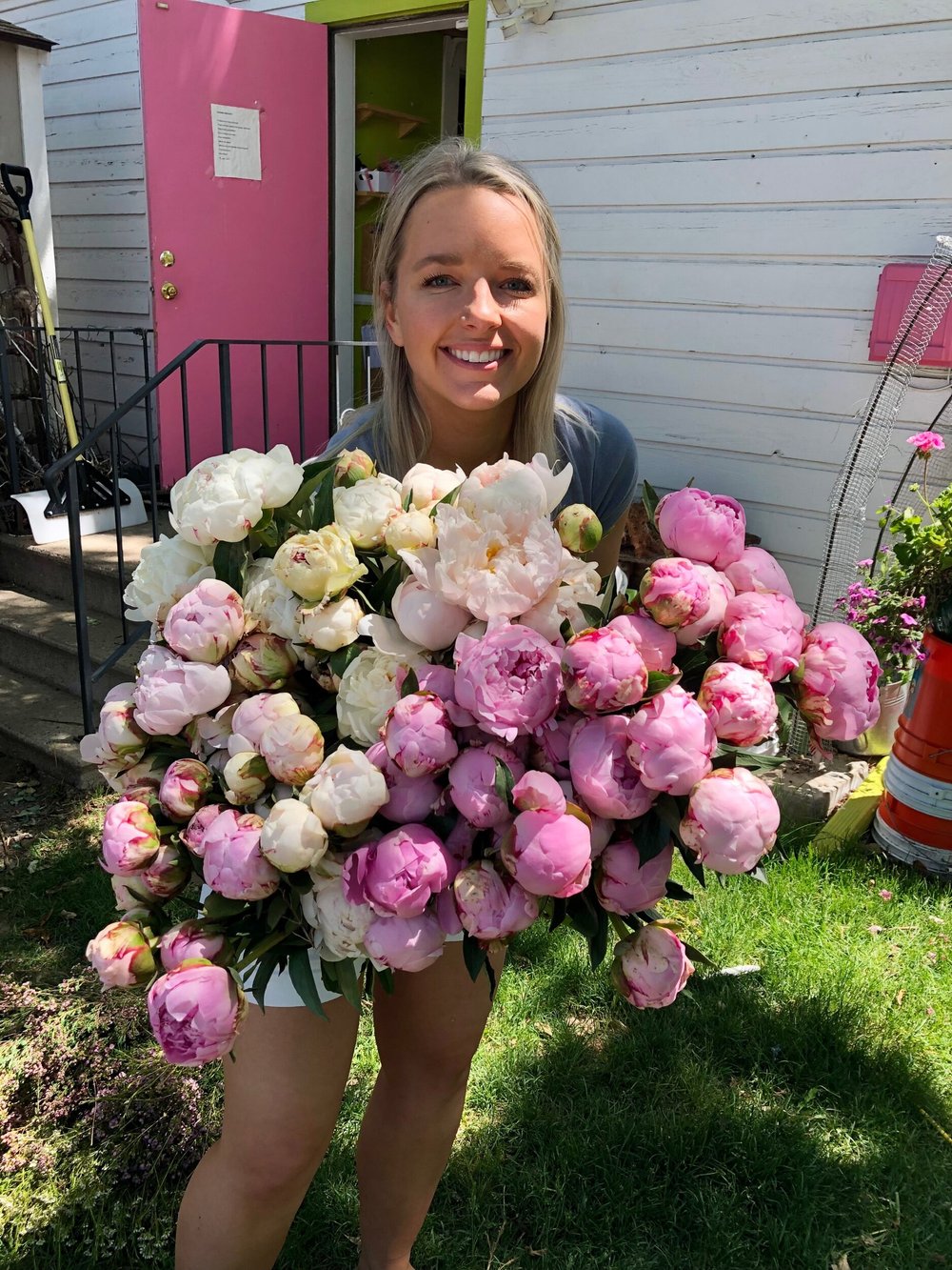 Deluxe Peony Box — Red Daisy Farm