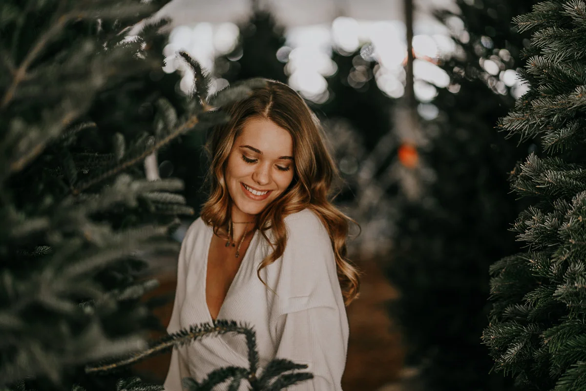 Christmas tree photoshoot-fort myers photographer-Rocky-278.jpg