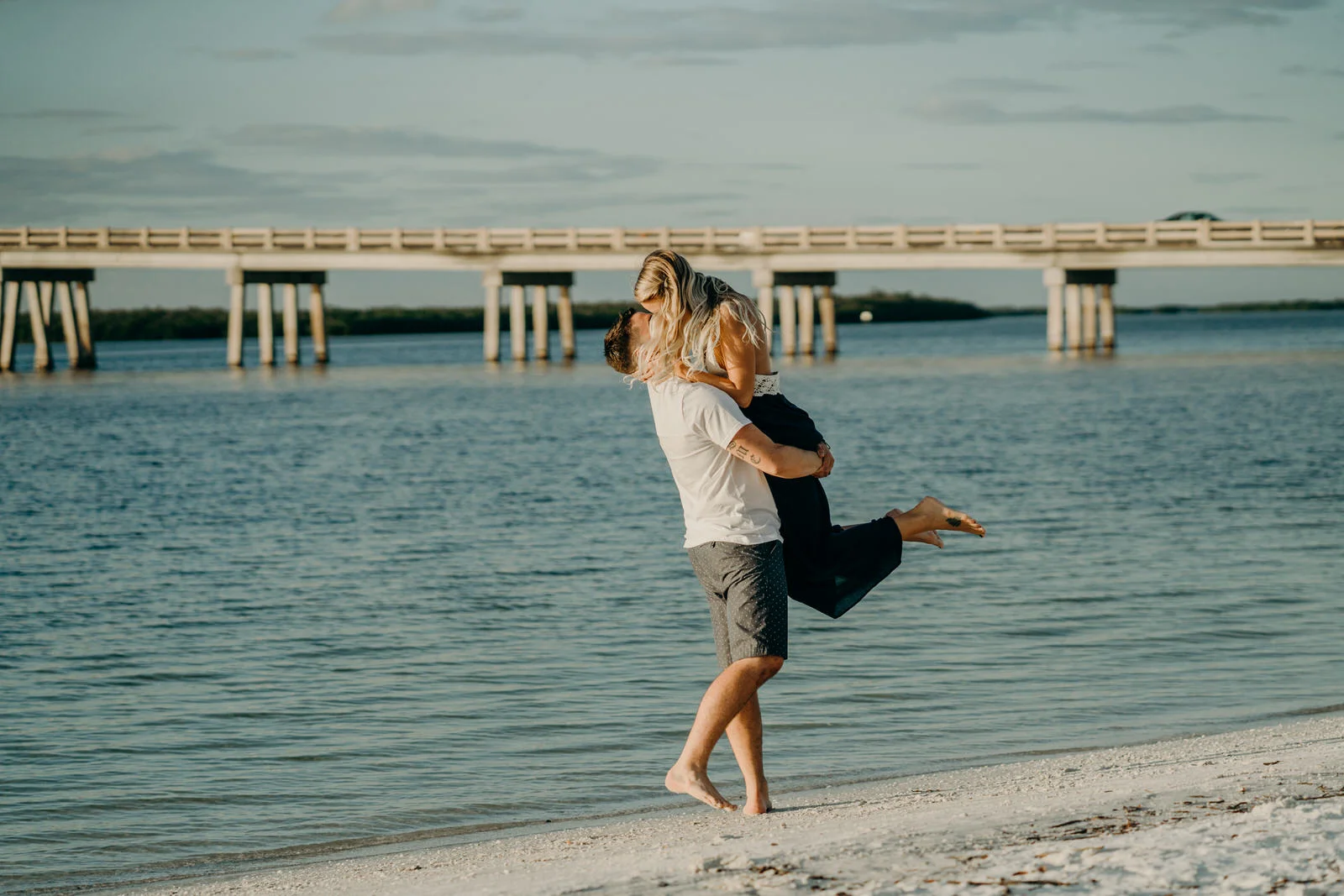 Lovers Key State Park_Couples photos_Court and Ken-138.jpg