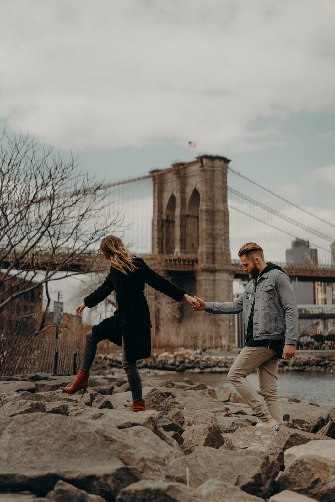 NYC-engagement photographer-dumbo-brooklynn-94.jpg