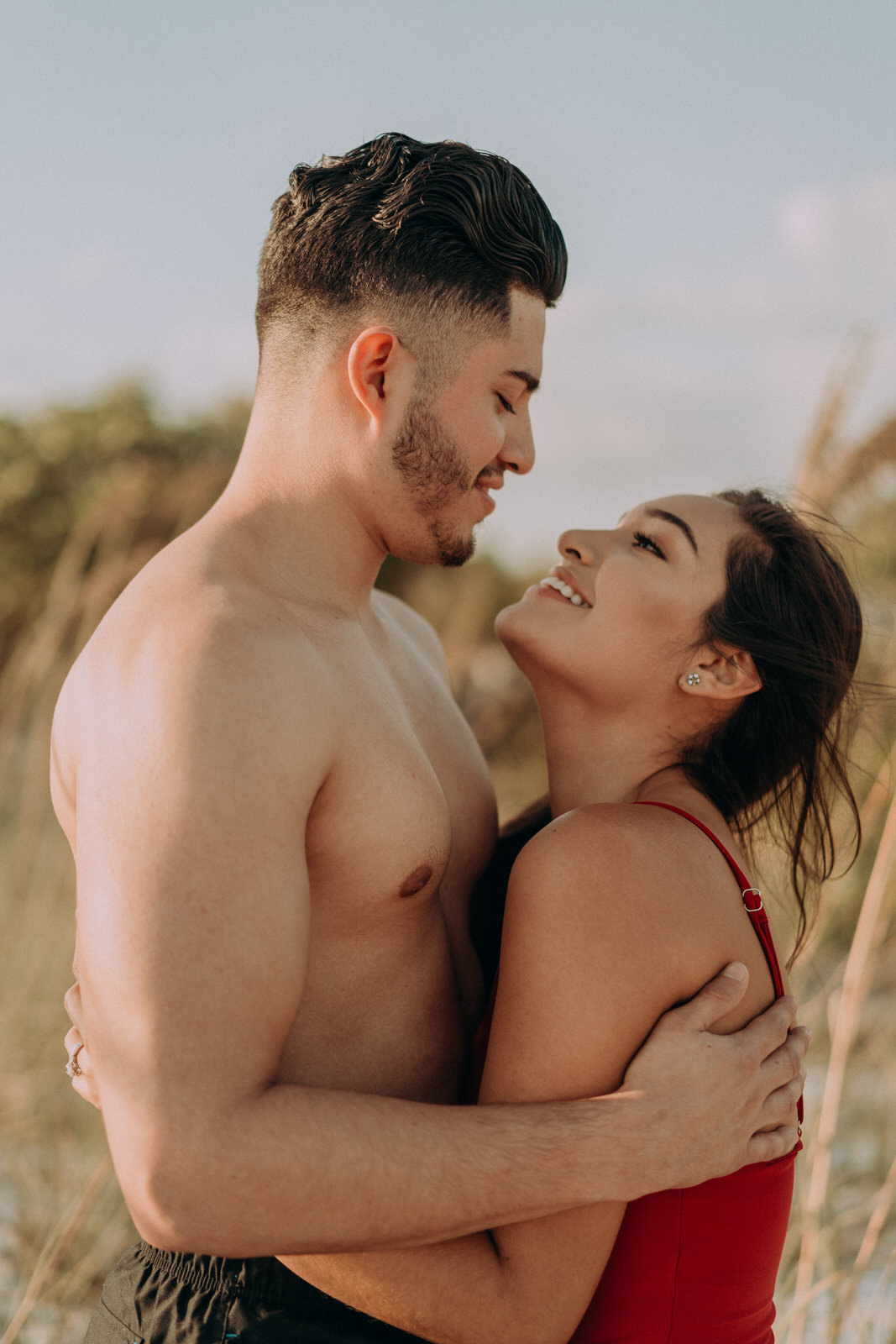 Lovers Key State Park Engagements Couples Session Michelle Gonzalez Photography image pic