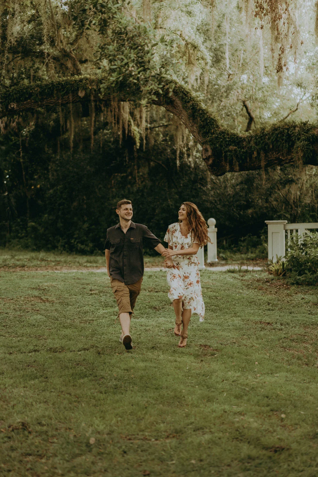 Florida Wedding Photographer-Michelle Gonzalez Photography-Koreshan State Historic Site-Rhiannon and Chris-146.jpg
