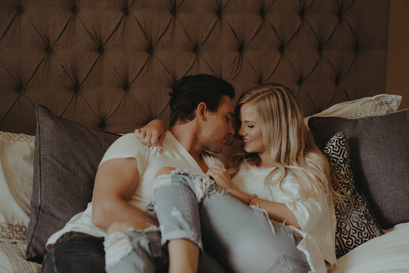 Florida Wedding Photographer-Michelle Gonzalez Photography-in home lifestyle session- Laura and Nate-97.jpg