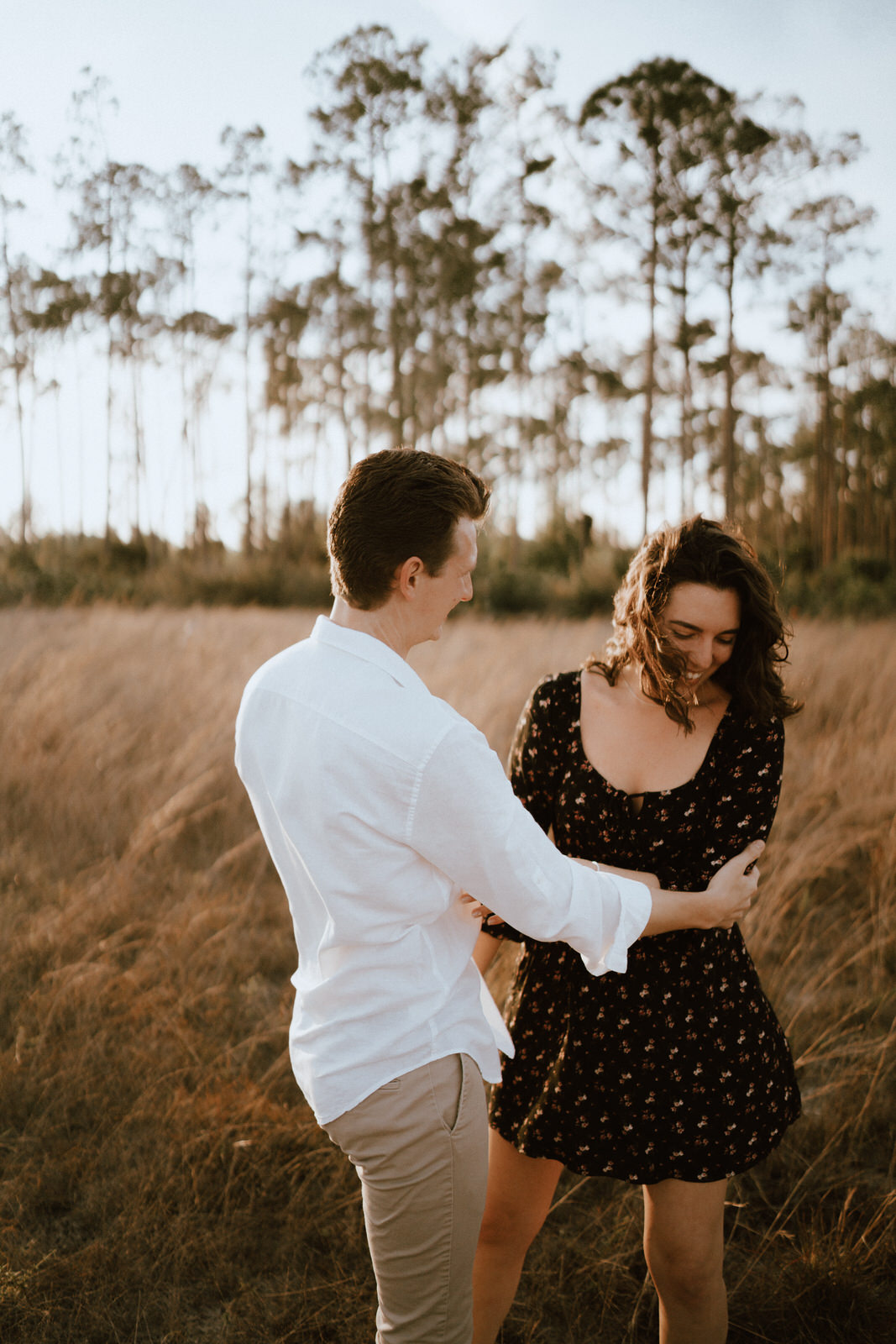 Couple Photos on a Field- Fort Myers Florida- Michelle Gonzalez Photography- Bruna and Brendan-68.JPG