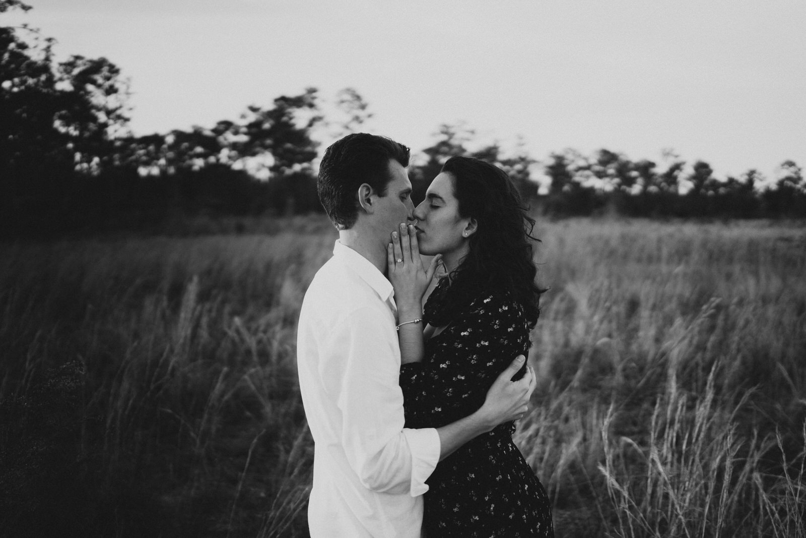 Couple Photos on a Field- Fort Myers Florida- Michelle Gonzalez Photography- Bruna and Brendan-92.JPG