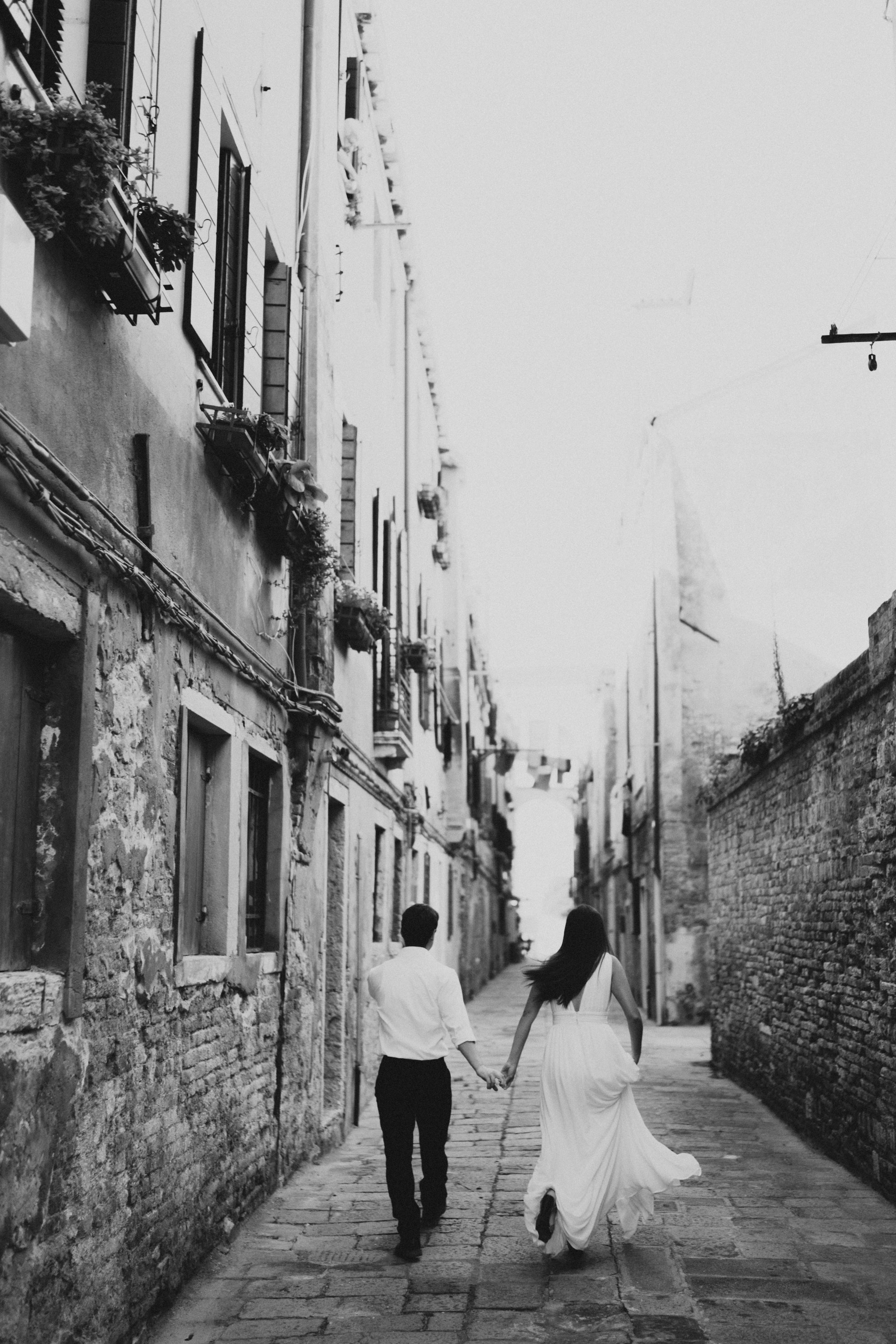 Venice Italy Romantic Elopement Photos