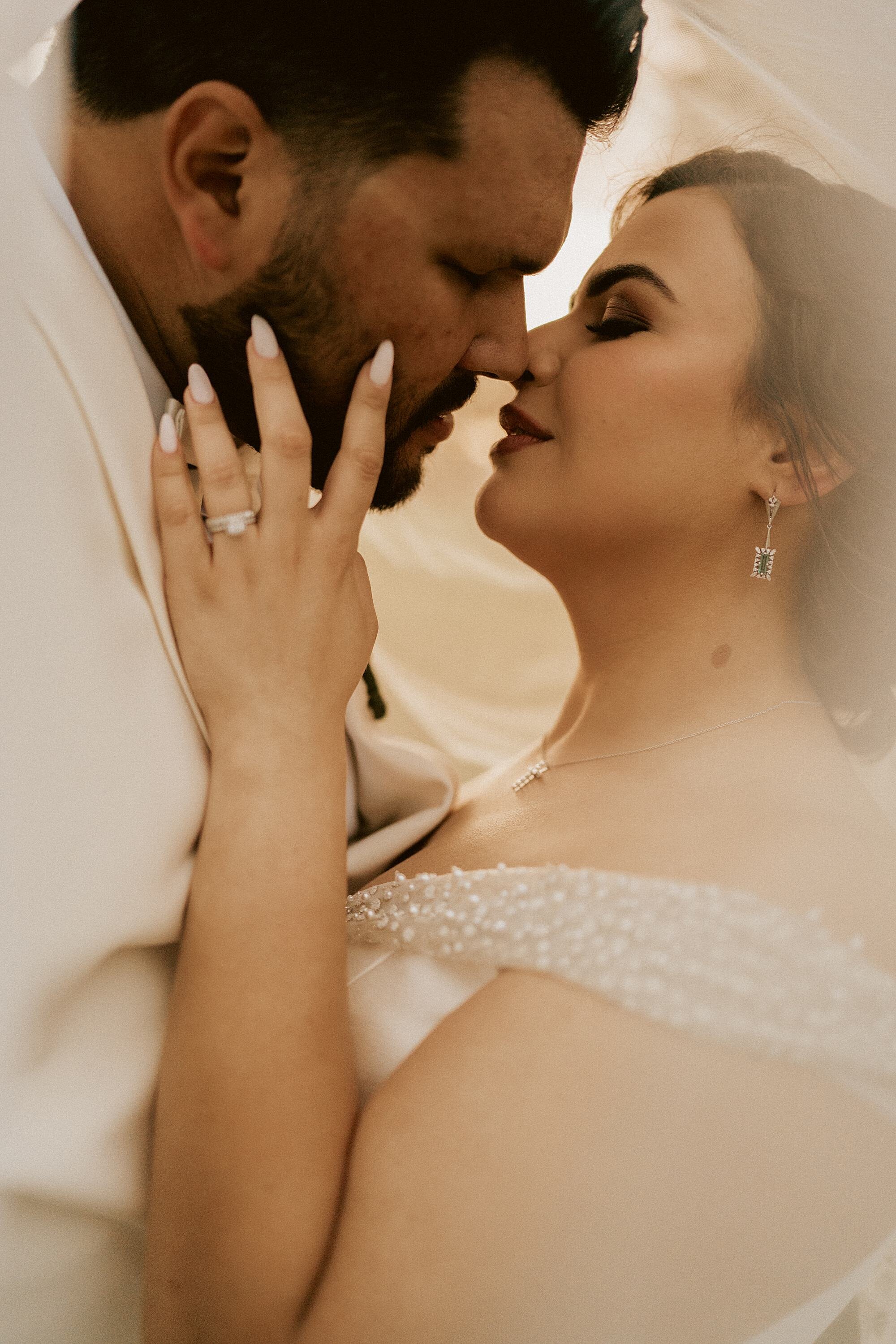 Coral Gables Country Club Wedding - Michelle Gonzalez Photography - Andrea and Andres-873.jpg