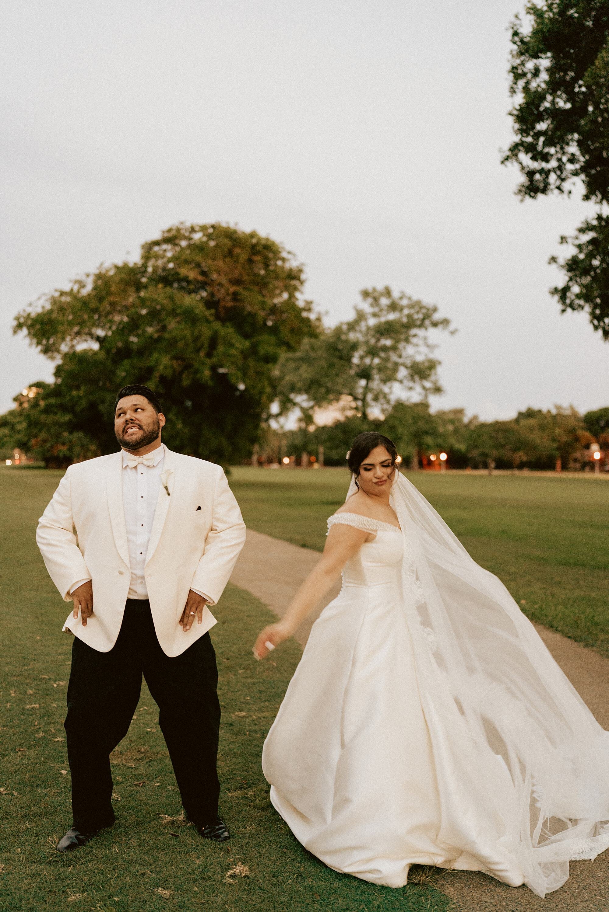 Coral Gables Country Club Wedding - Michelle Gonzalez Photography - Andrea and Andres-904.jpg