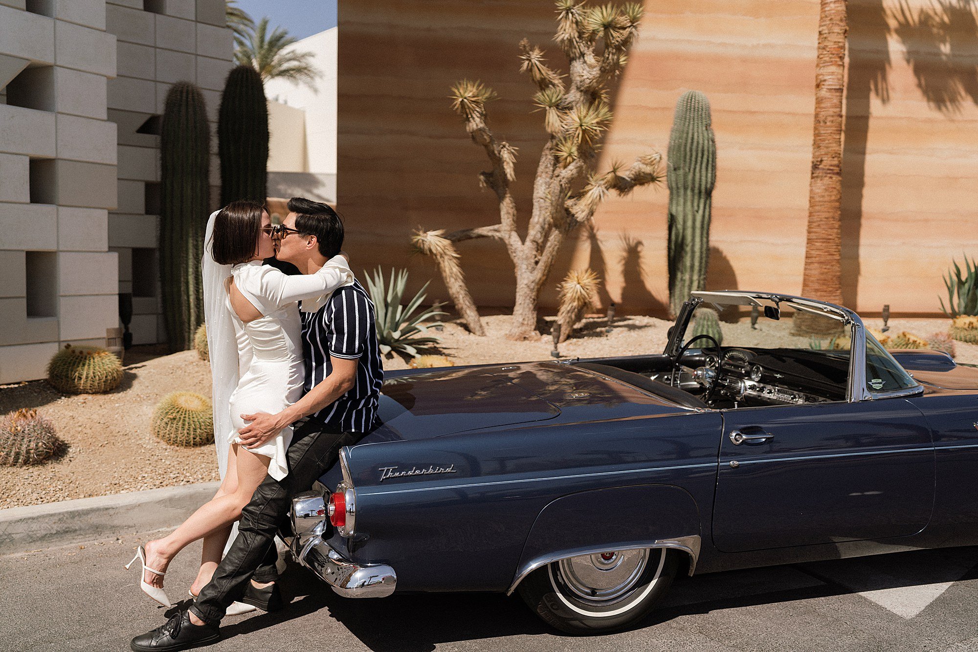 Las Vegas vintage car elopement bride and groom wedding