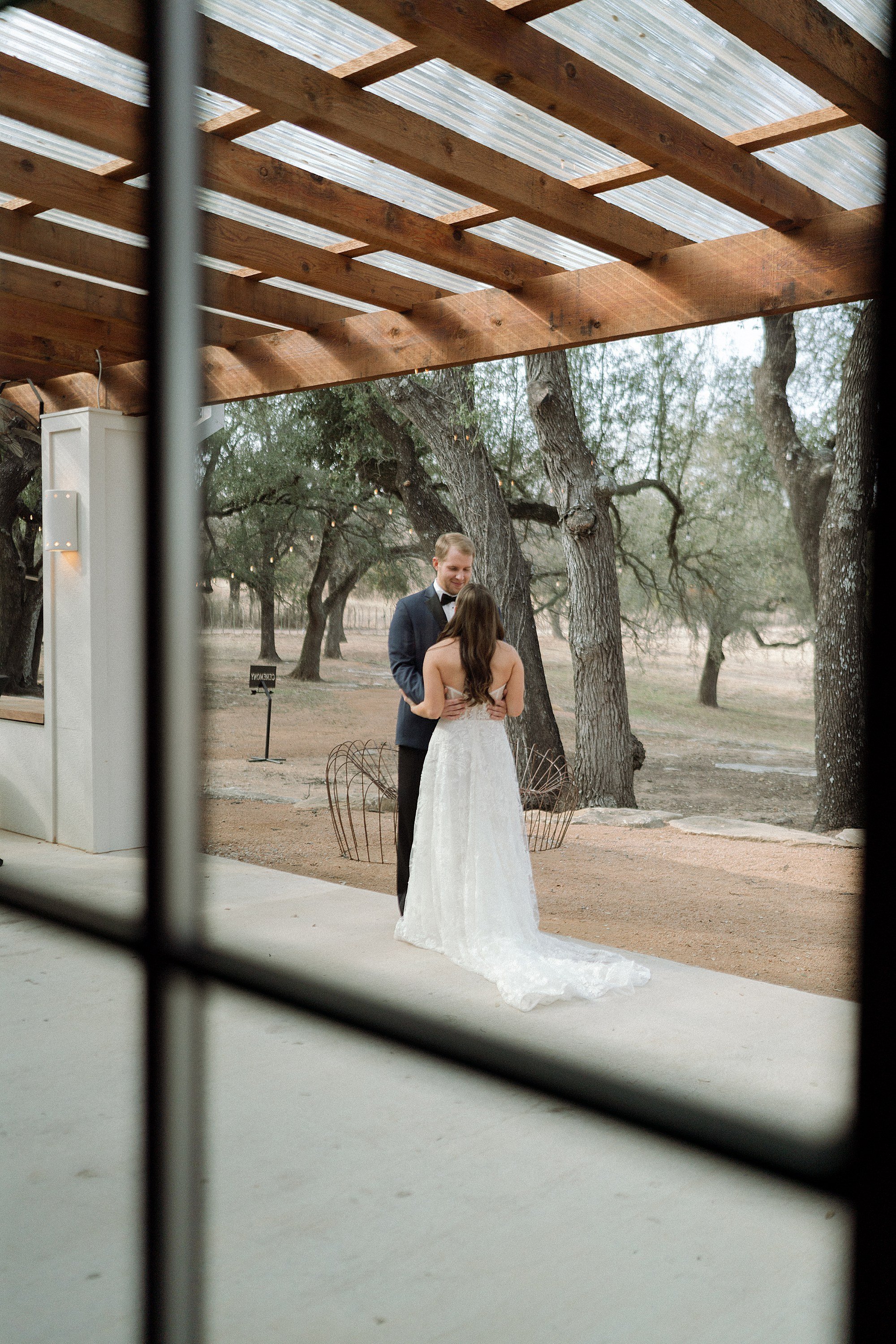 Lazy S Hacienda Weatherford Texas Wedding  Venue- Michelle Gonzalez Photography - Mallory and Kyle-216.jpg
