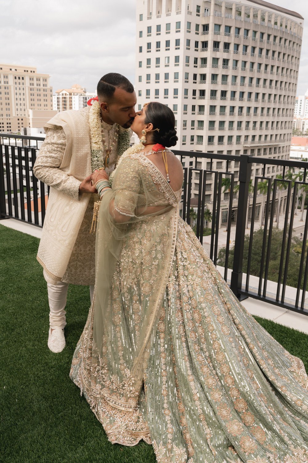 Luxury Indian Wedding in Miami Florida - Indian wedding photographer miami florida - michelle gonzalez photography - loews hotel in coral gables wedding-86.jpg