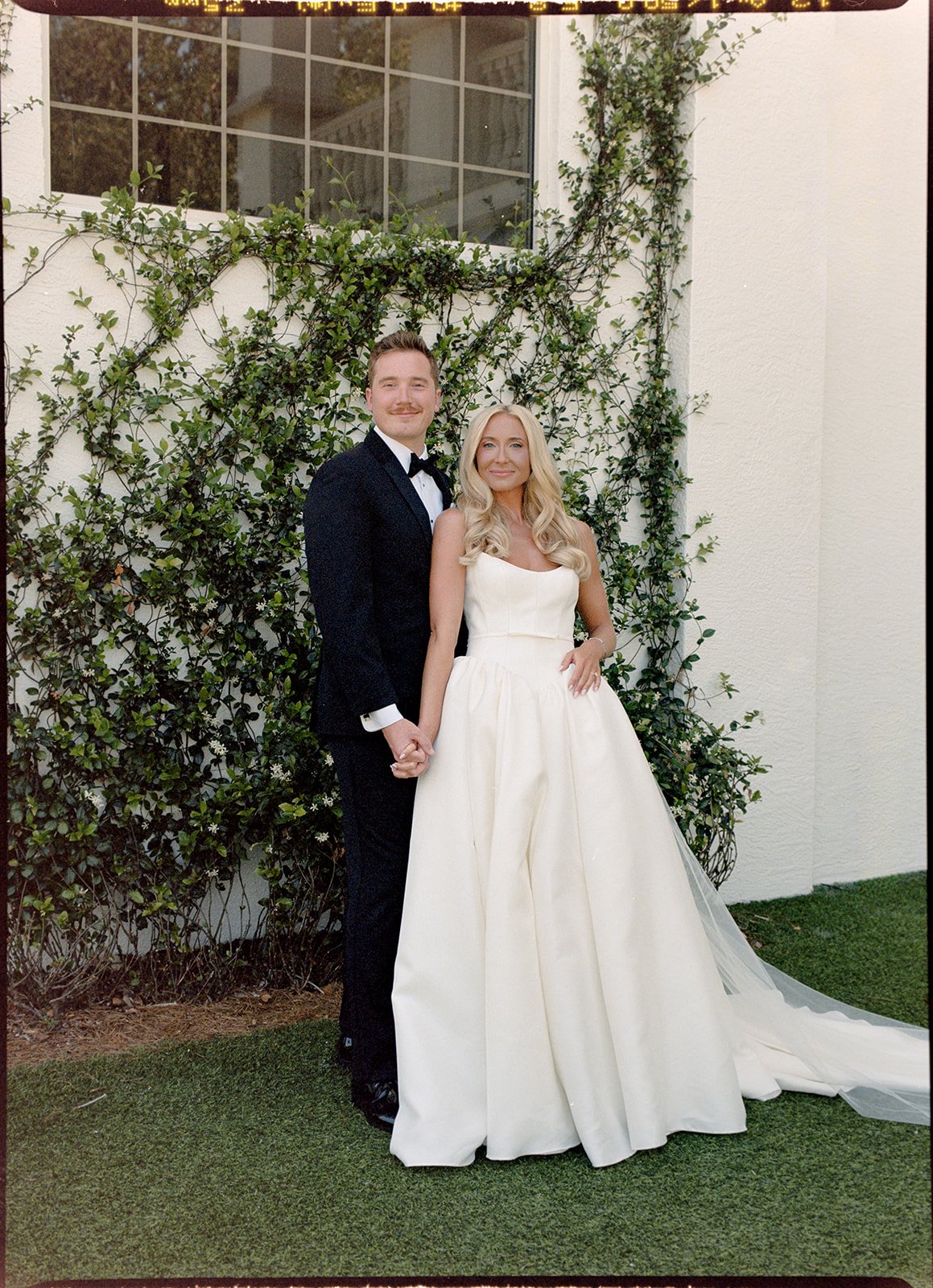 Club at the Strand Naples Wedding - Michelle Gonzalez Photography - Emma and Reilly-91.jpg