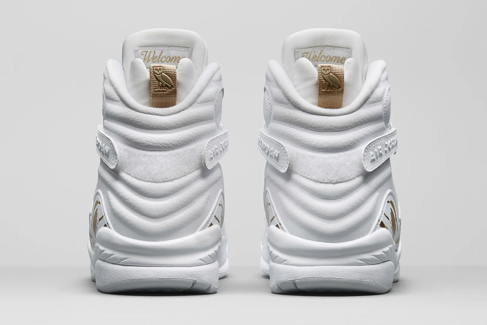 drake-ovo-air-jordan-8-black-white-official-7.jpg