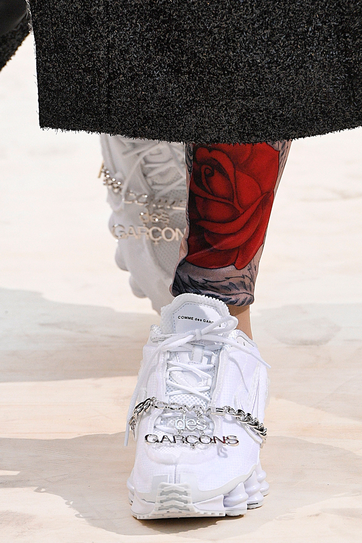 https___hypebeast.com_image_2018_10_comme-des-garcons-nike-shox-spring-summer-2019-1.jpg