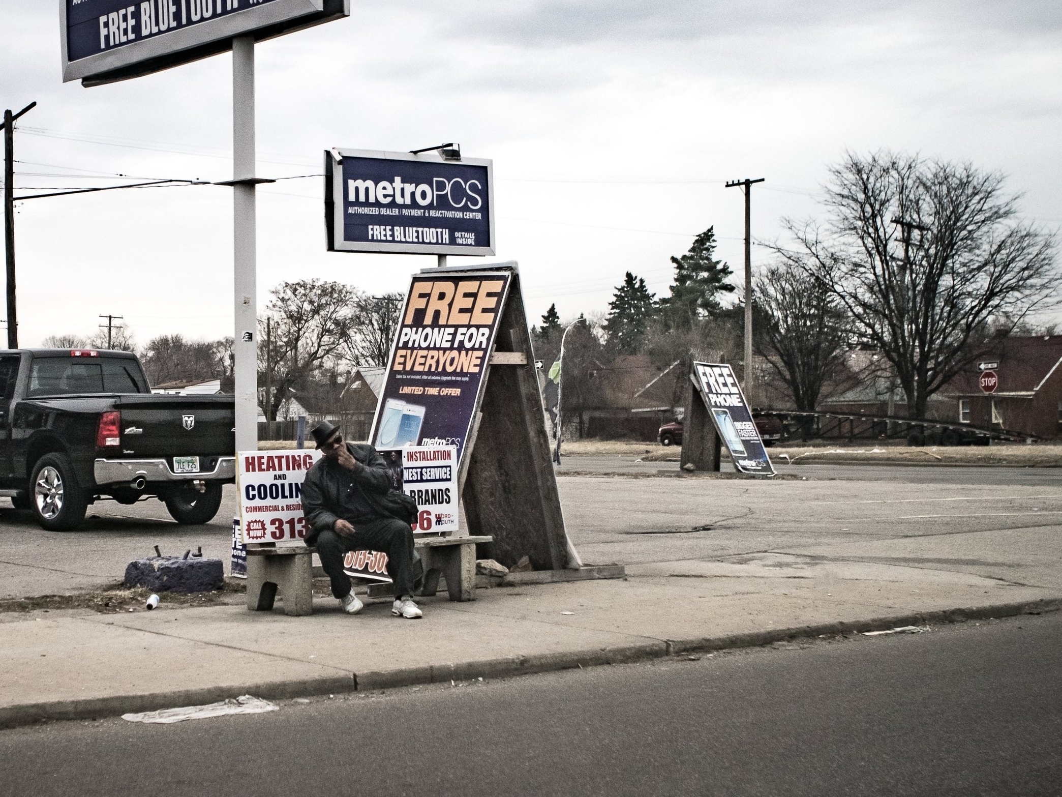 hrmllr_detroit_300dpi_07B-2.jpg