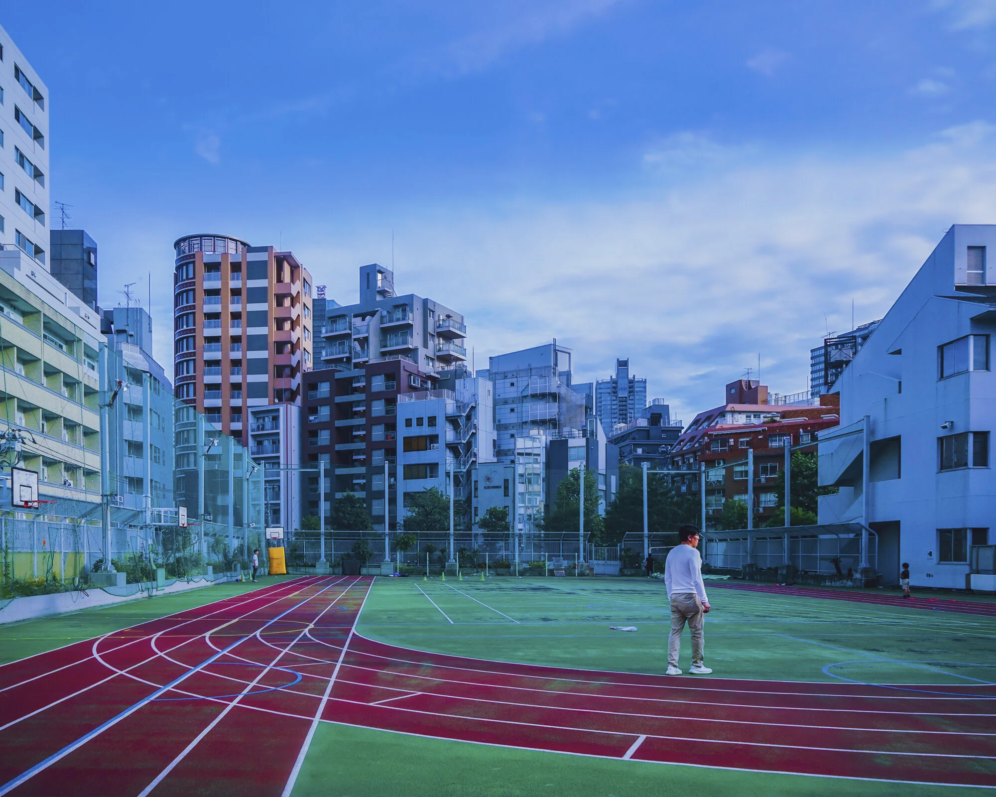 tokyo-stranding-web-01.jpg