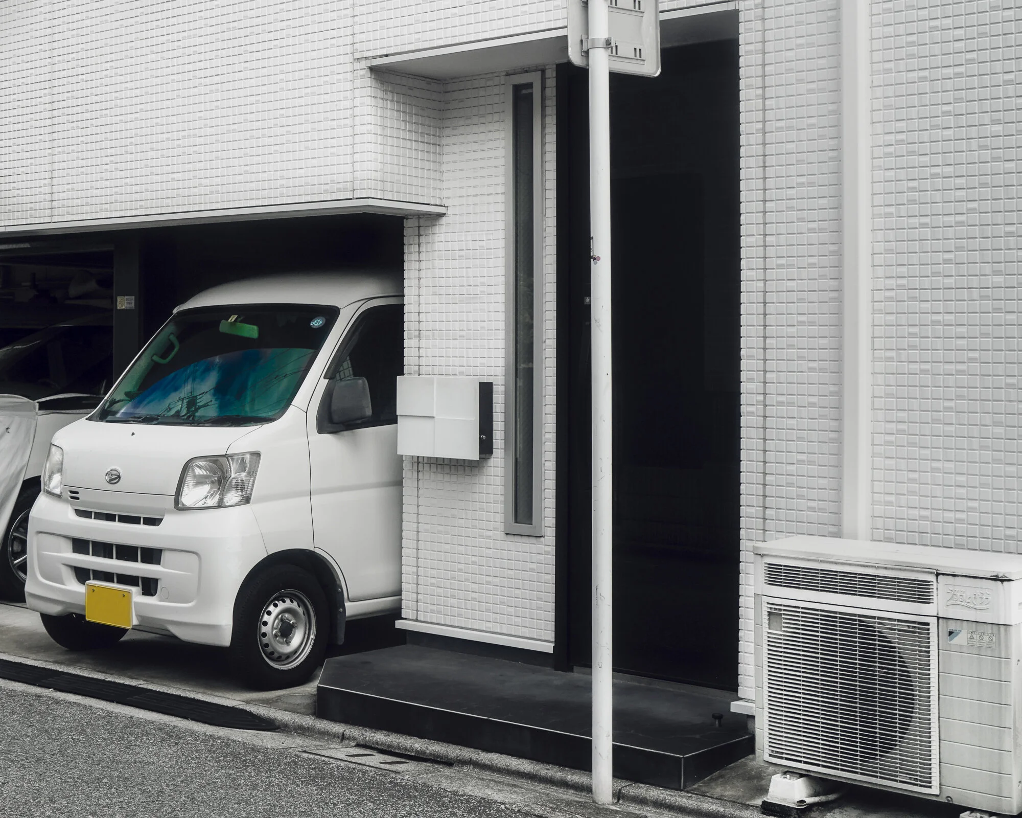 tokyo-stranding-web-02.jpg