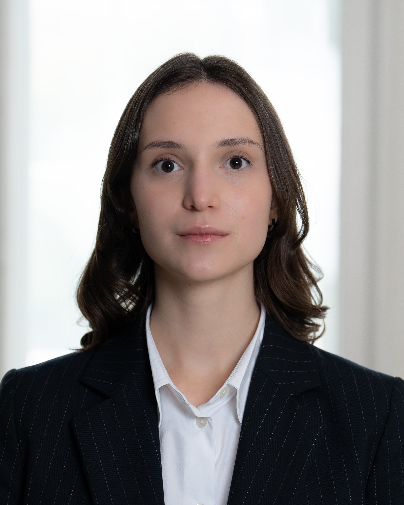 GS-PROFILE-HEAD - blue-04.jpg