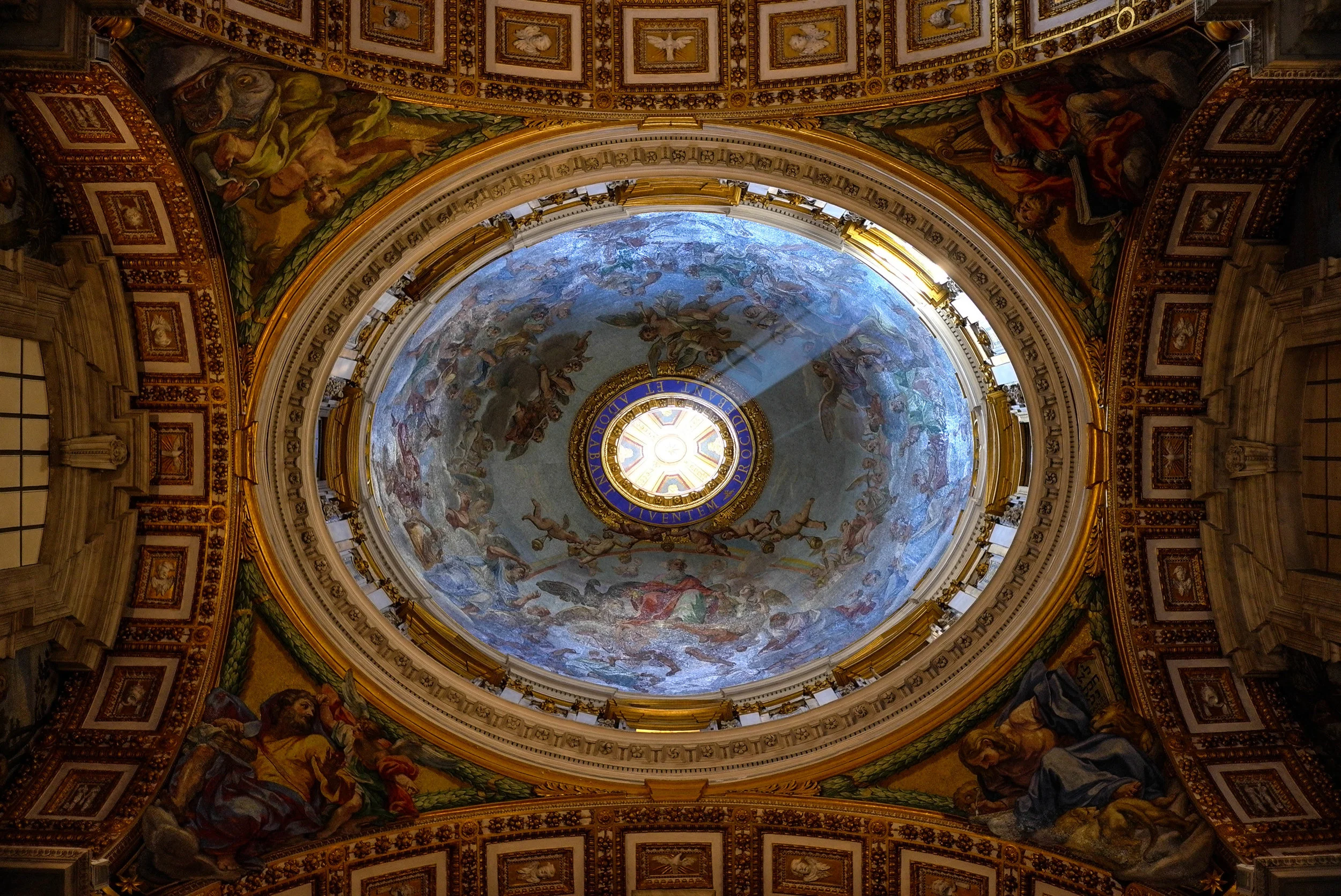 rome_day3_stpeterceiling.jpg