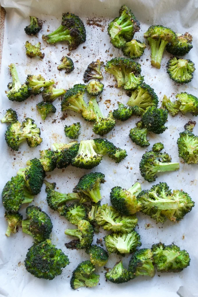 Paleo-Burnt-Broccoli-with-Spicy-Aioli.jpg
