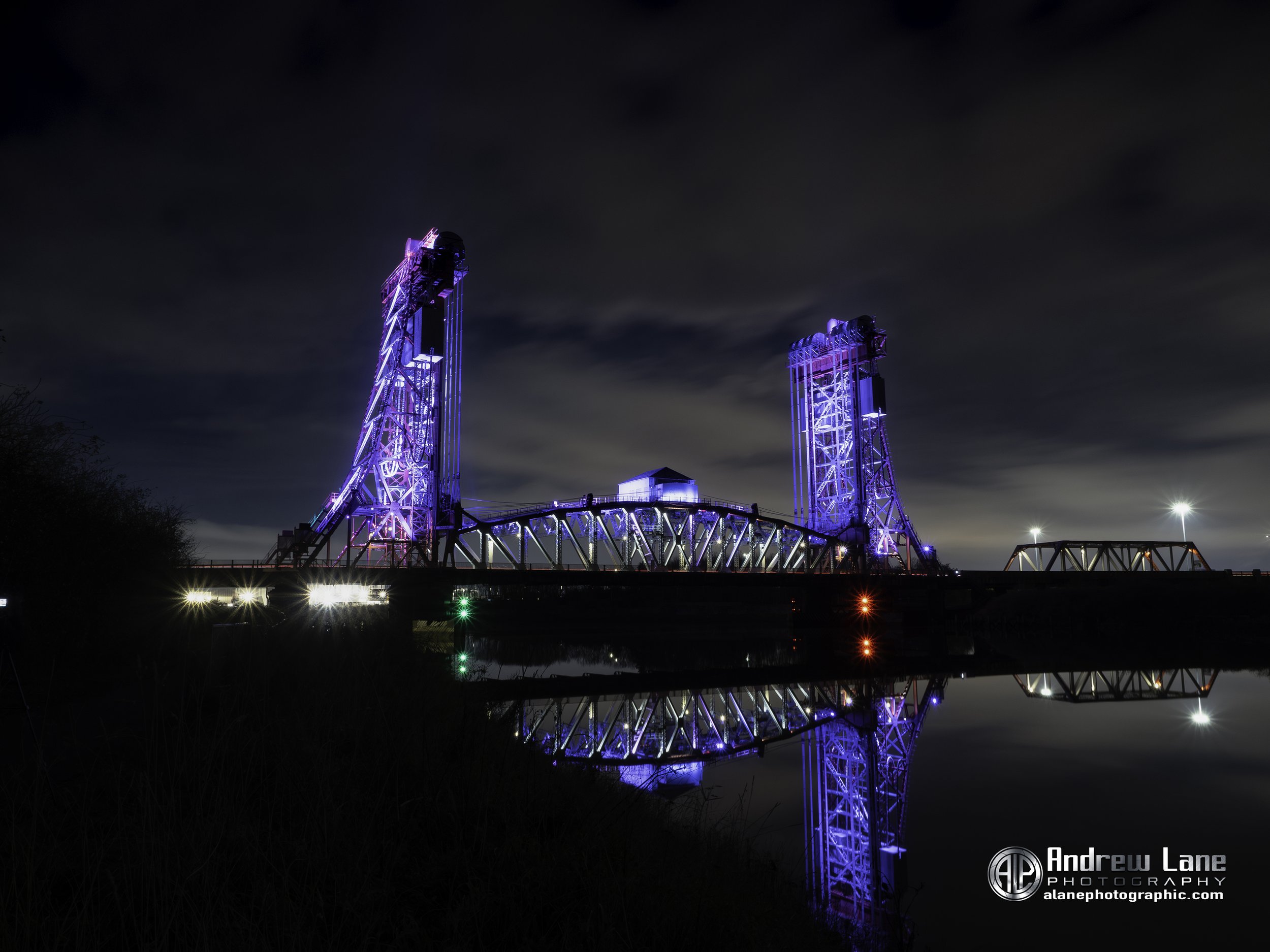  Middlesbrough Newport bridge river Tees reflection nightscape 