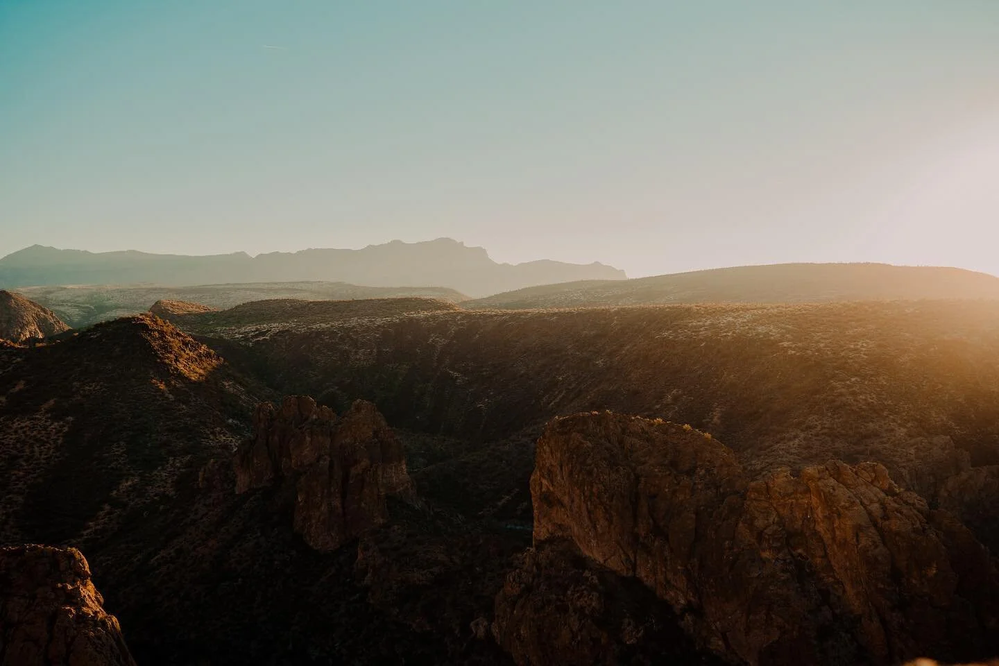 A little change of scenery a few months ago, Arizona was breathtaking! Can't wait to photograph an elopement here, fingers crossed!! 🏜