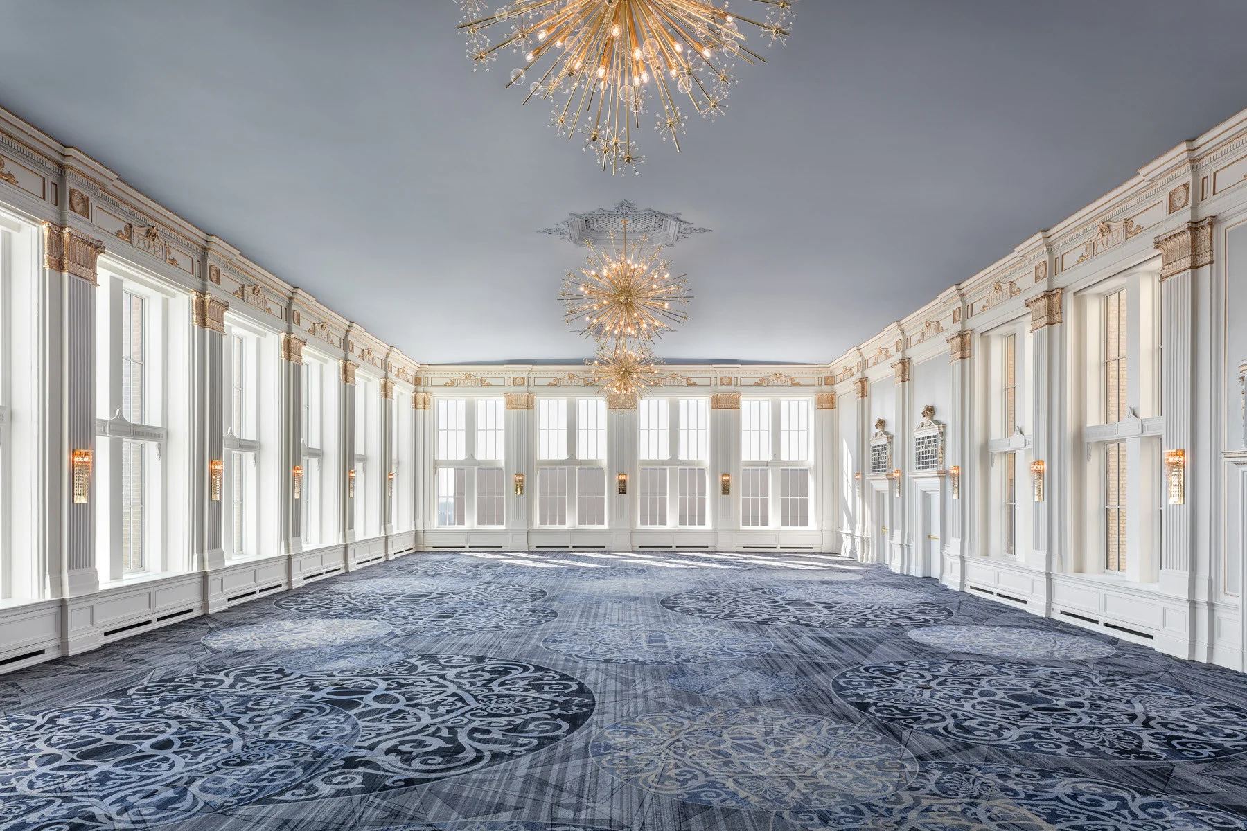 Omni_King_Edward_Hotel_The_Omni_King_Edward_Hotel_s_Crystal_Ball.jpg
