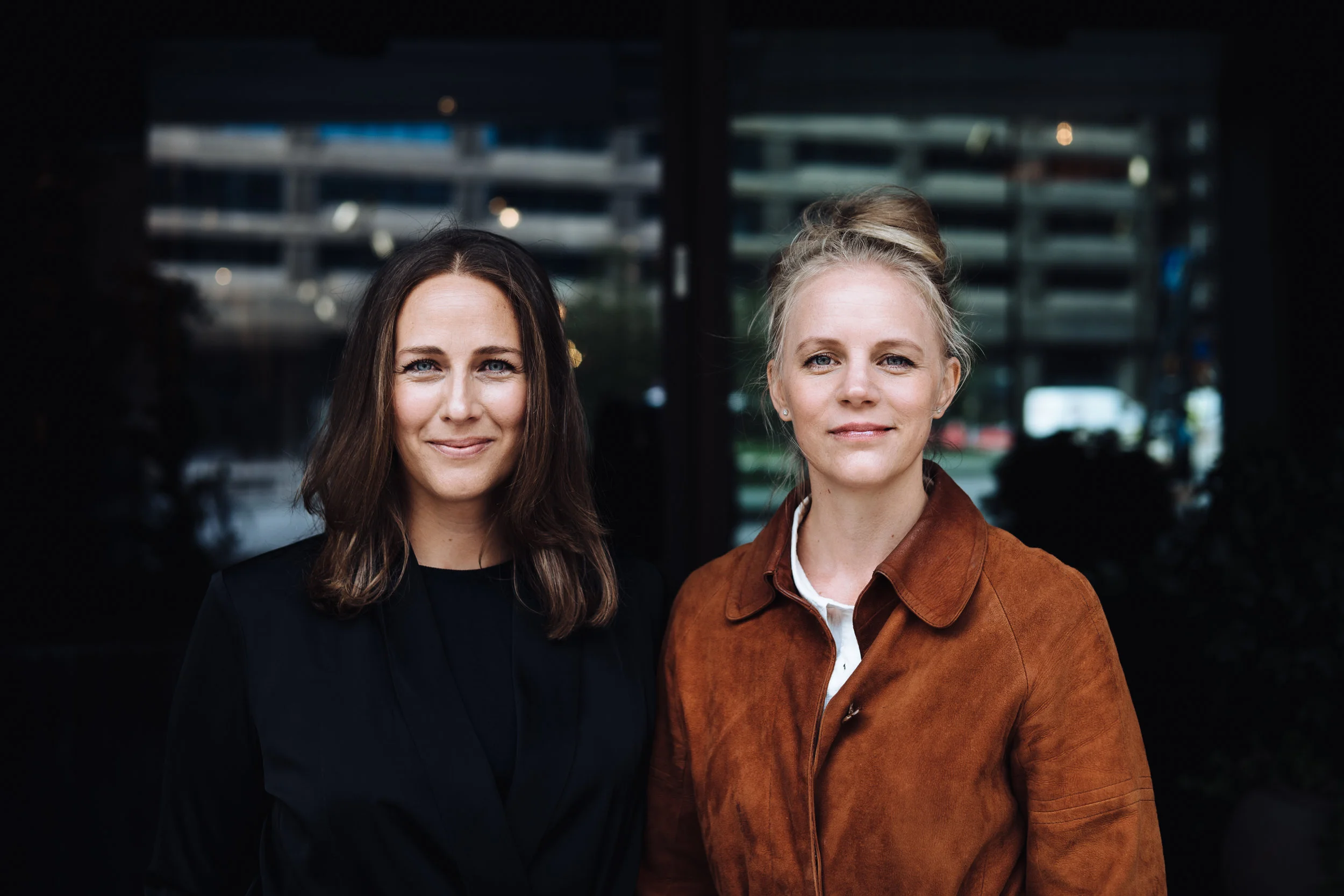 Elsa Lantz och Jenny Holmström, medgrundare av Porrfri Barndom. Fotograf: Abraham Engelmark