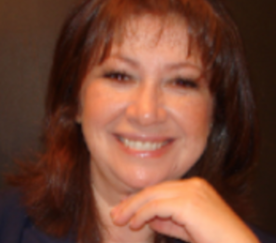 Edilma Angeles Presidente del Cápitulo del Estado de Washington de la ANLMI