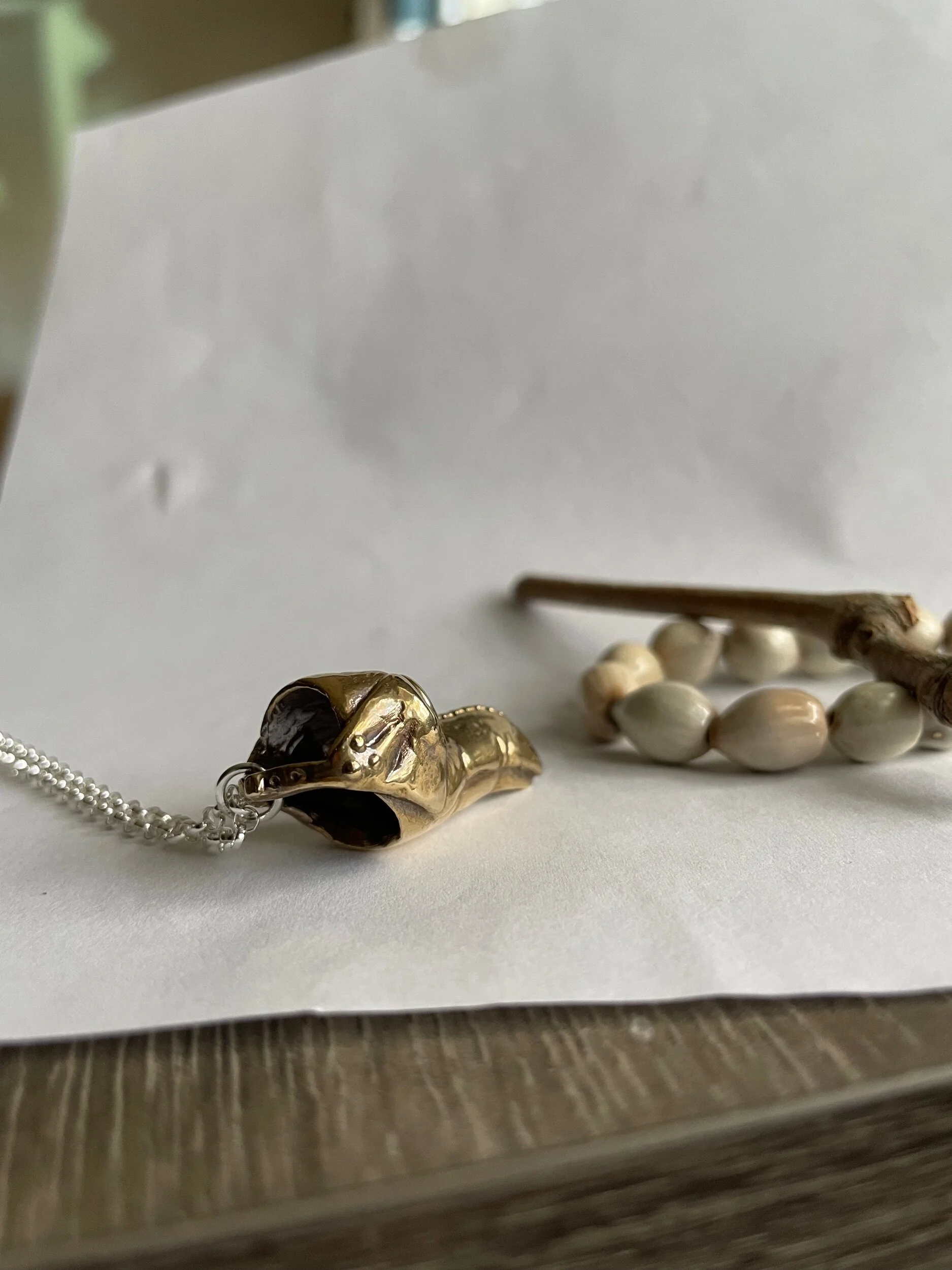 186FA7EC-ED20-49F5-8440-36D0F09103C1