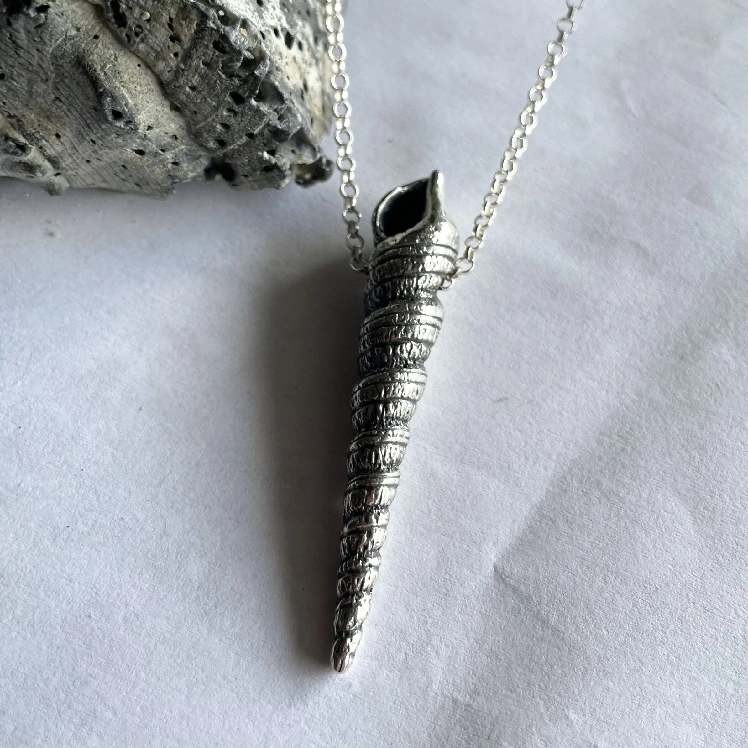 F3E3A509-8235-47B2-8AC0-6BD796FA316D