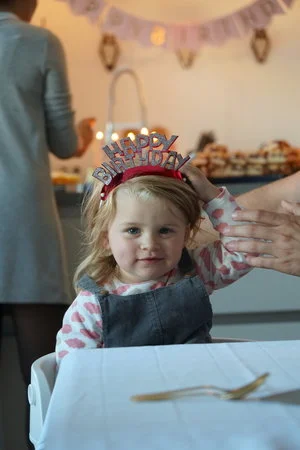 Zweiter Geburtstag - #supergirlminou