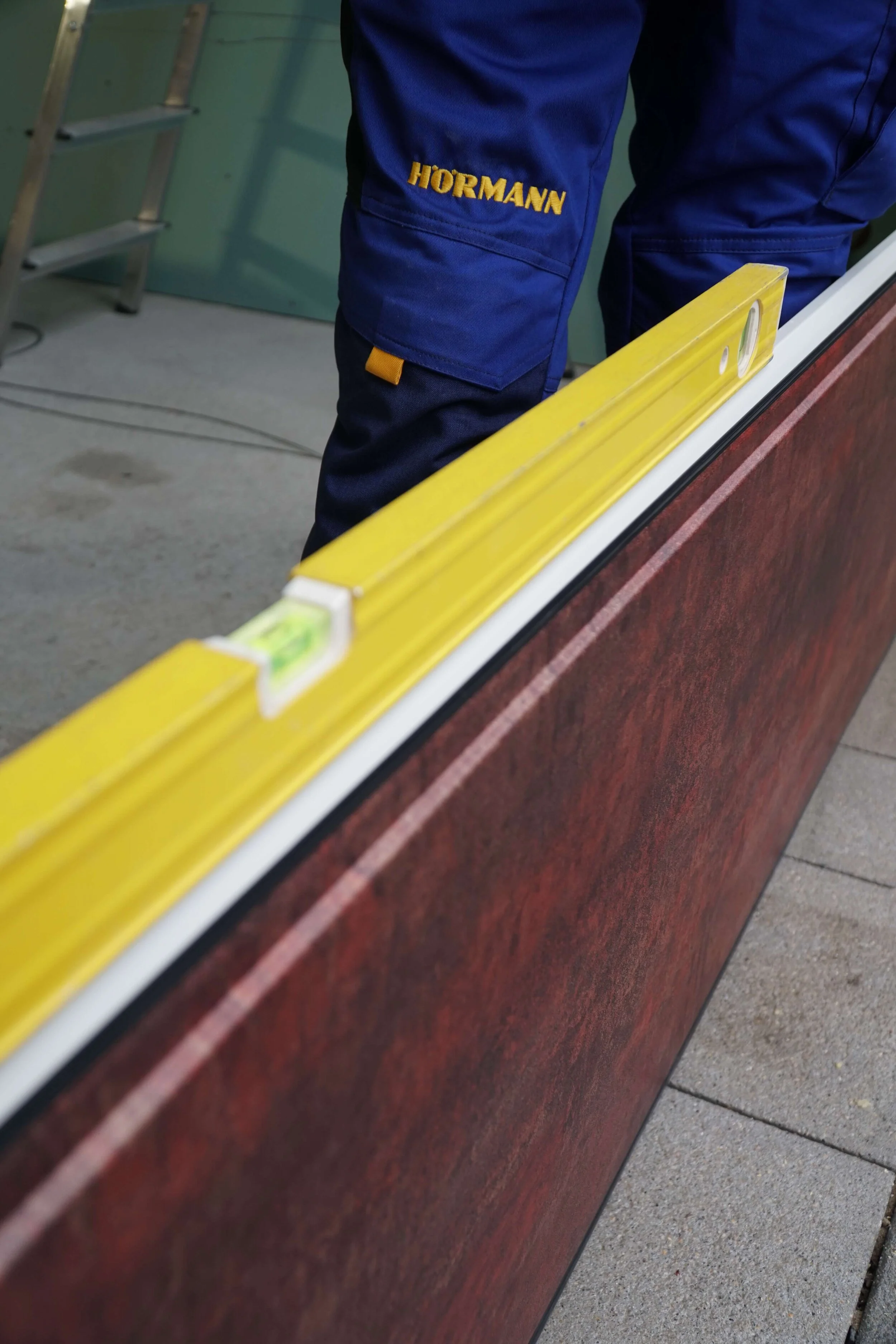 Hausbau Update #19 – Unser Garagentor- &amp; Türsetup