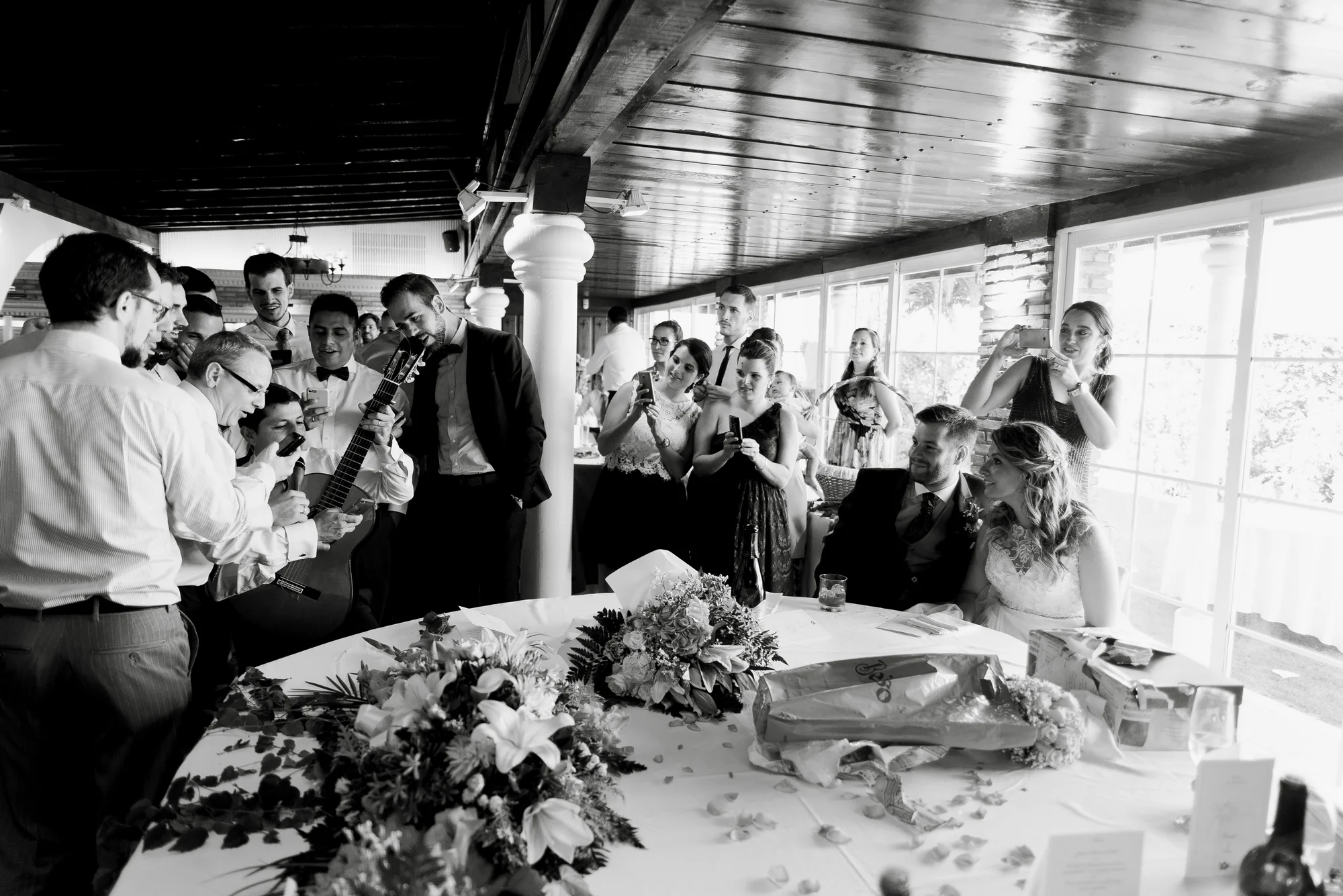 sorpresa a novios canción restaurante barros logroño boda